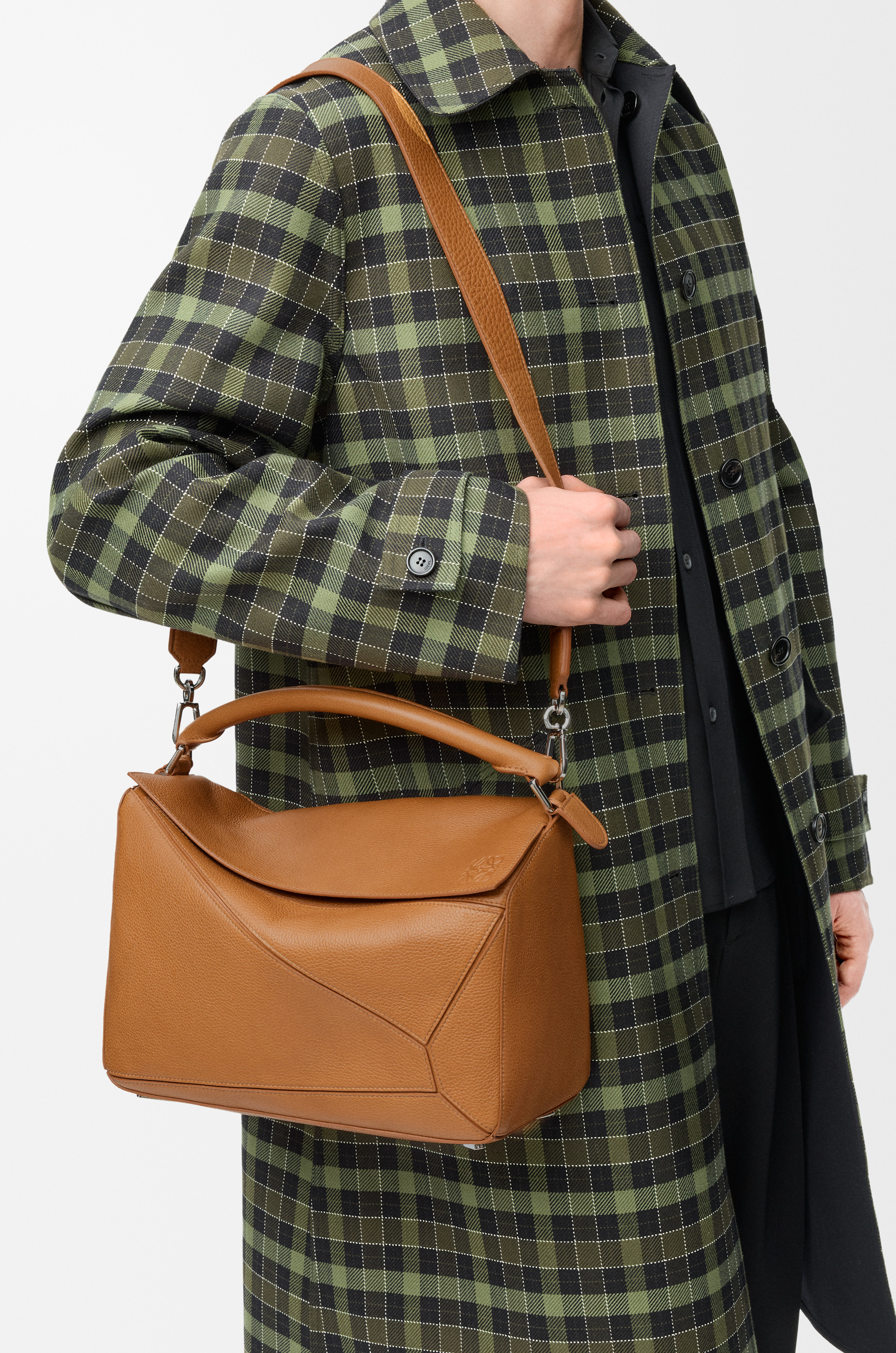 Large Puzzle bag in supple grained calfskin - 3
