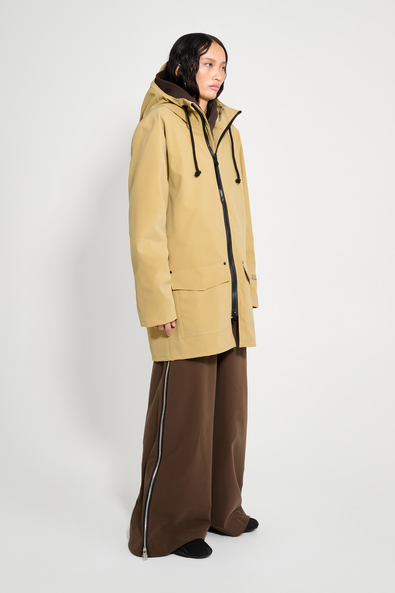 Stutterheim Stockholm Patch Matte Women Sand Sand outlook