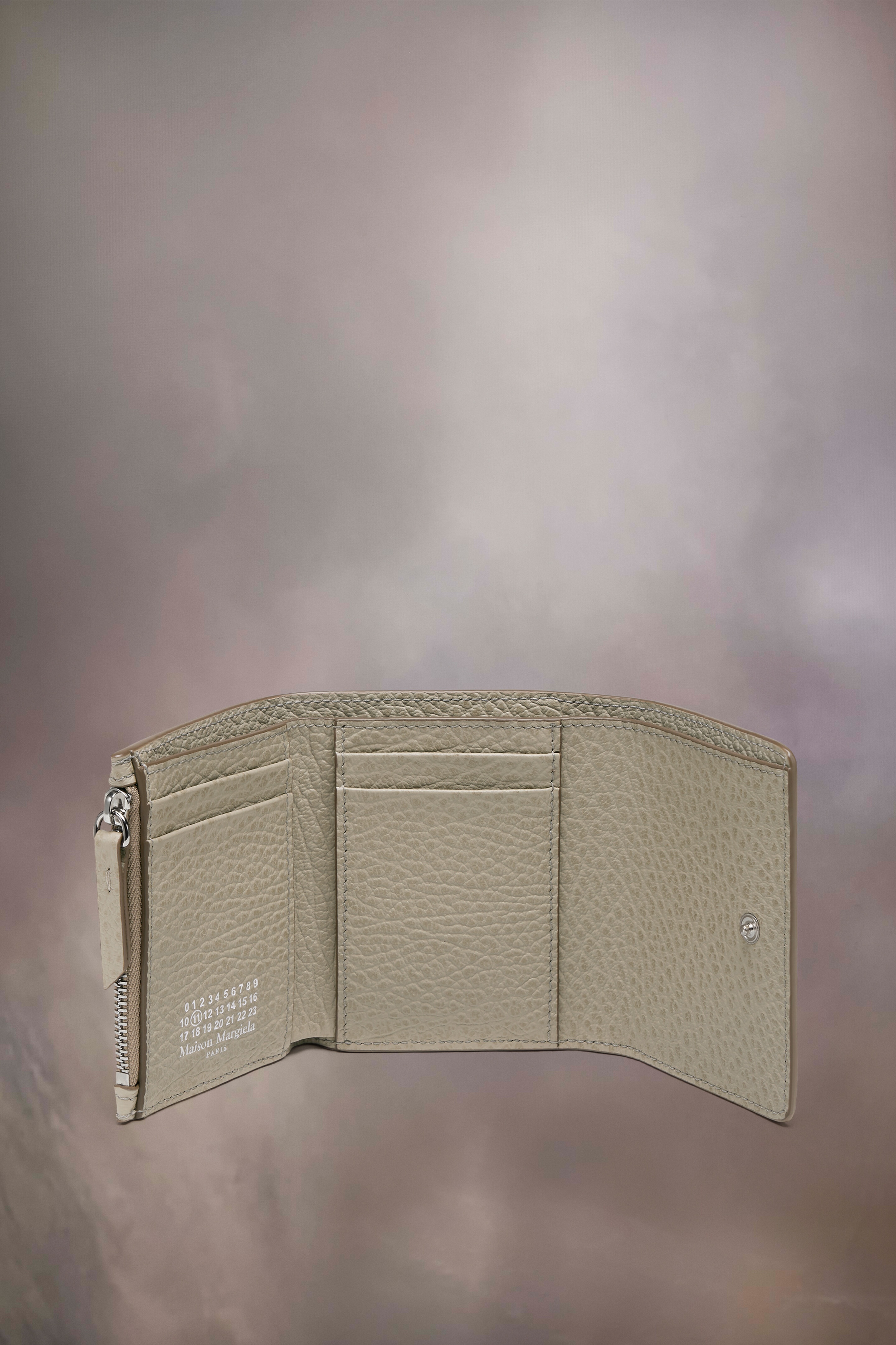 Four stitches wallet - 4