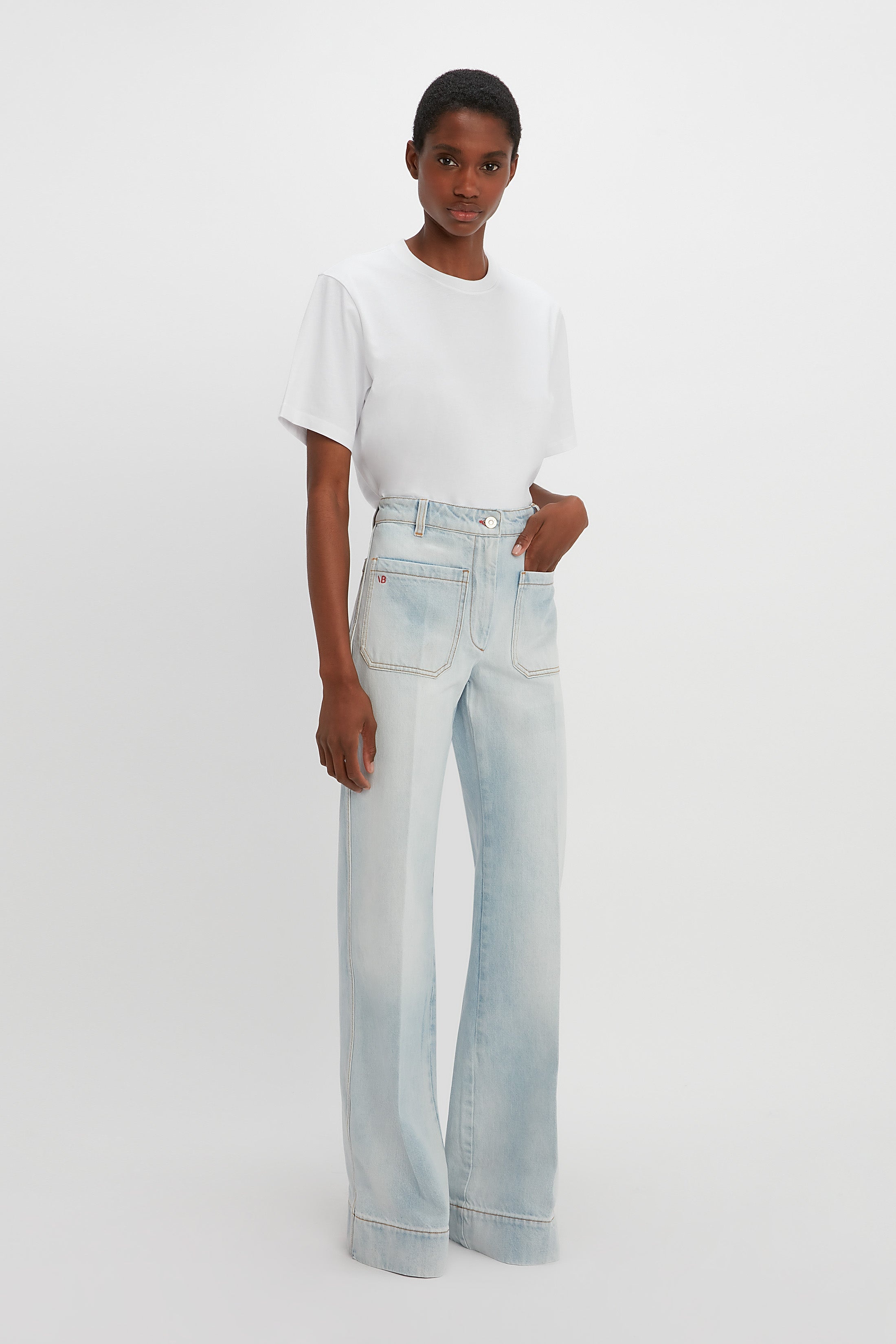 【Victoria Beckham】アリナストレートジーンズ 20240612_VB_0687_2048x_14852d7