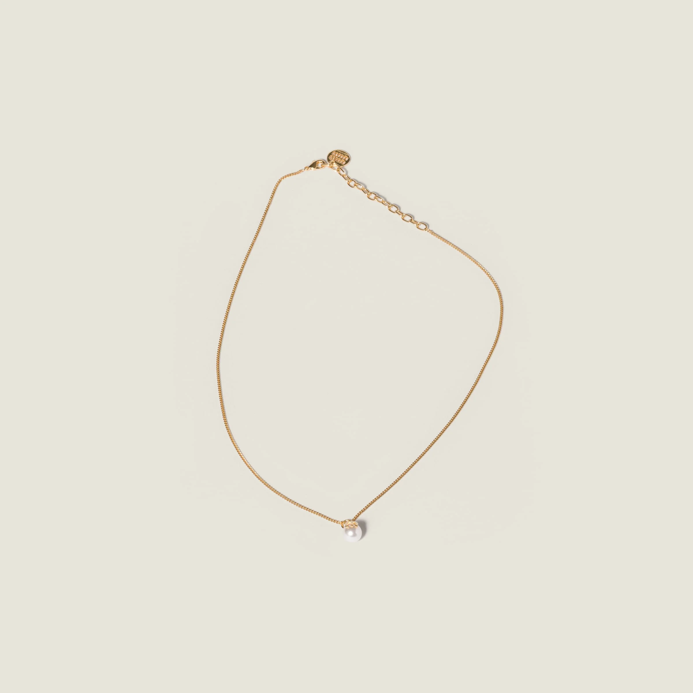 Metal and pearl necklace - 1