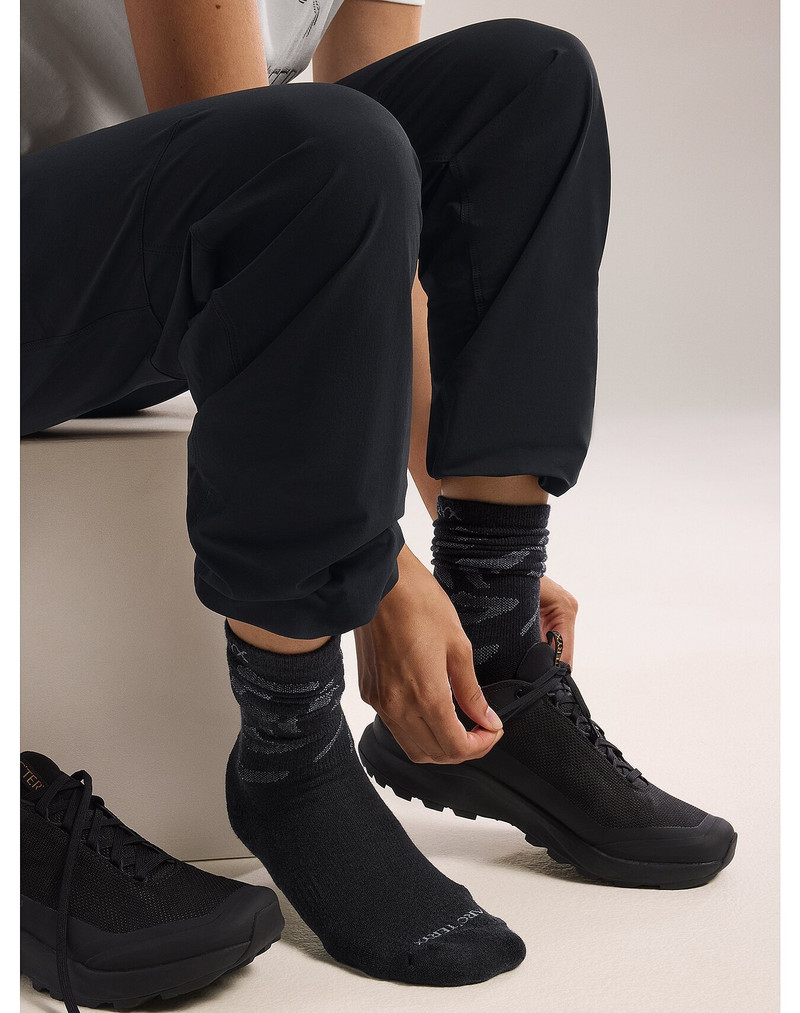 Arc'teryx Merino Wool Grotto Mid Sock outlook