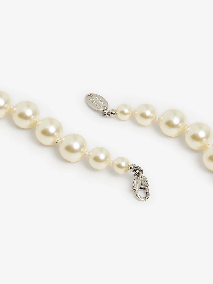 Bas Relief orb-pendant brass, Swarovski crystals and pearl necklace - 3