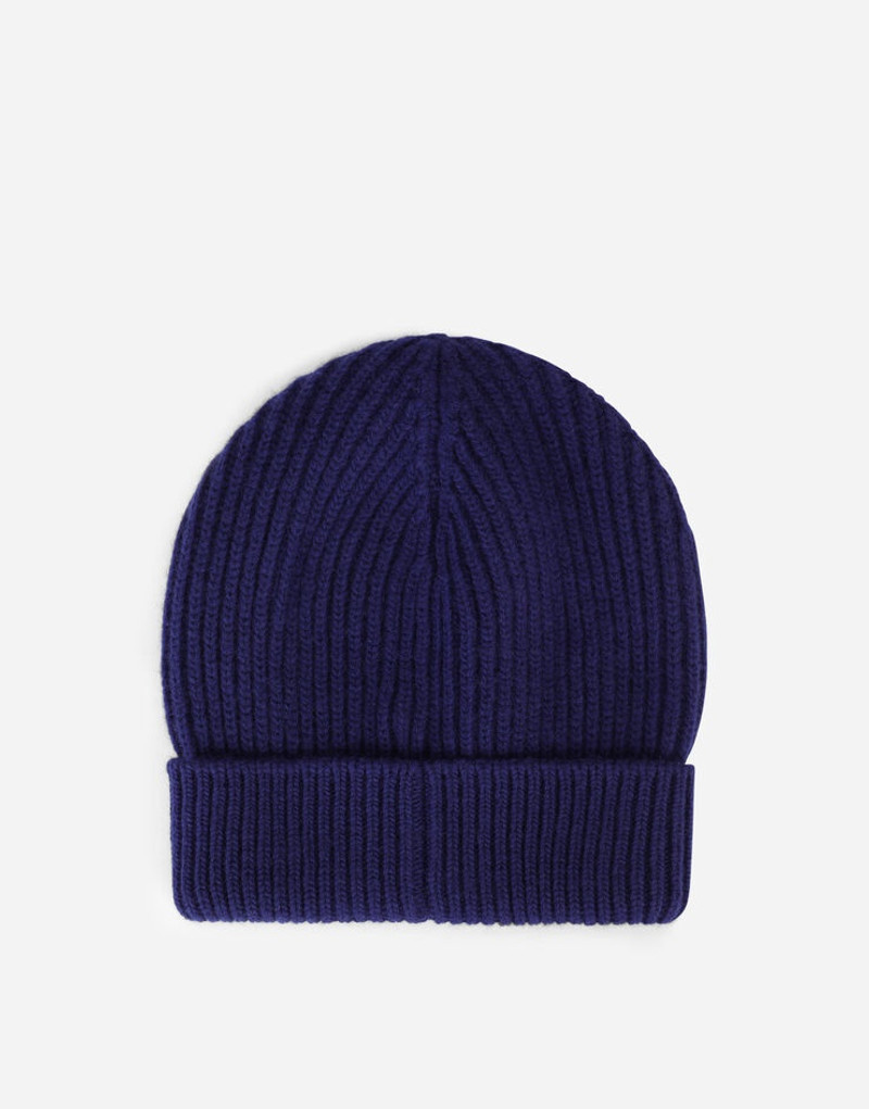 Knit cashmere hat with D&G patch 3