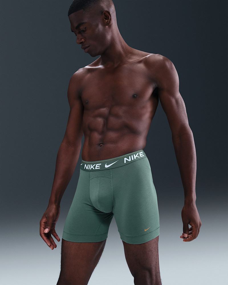 Nike Nike Dri-FIT Ultra Comfort Men's Boxer Briefs (3-Pack) outlook