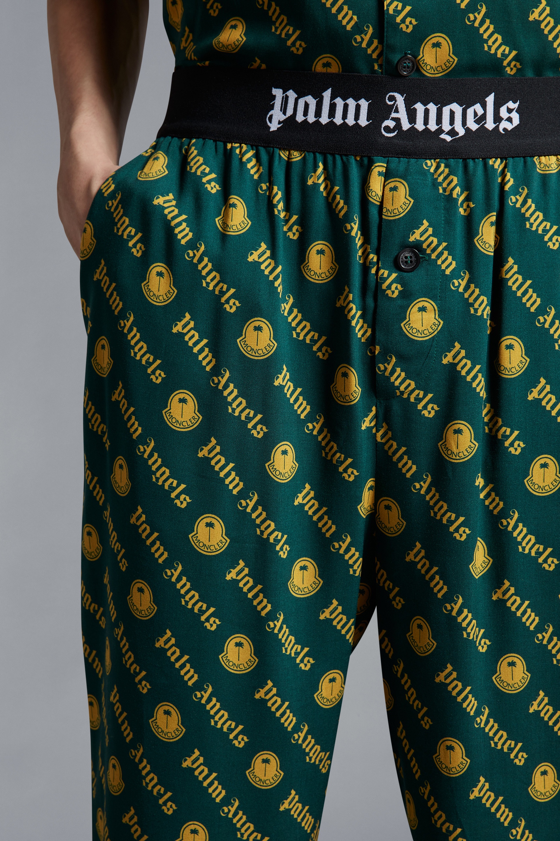 Logo Print Pants - 4