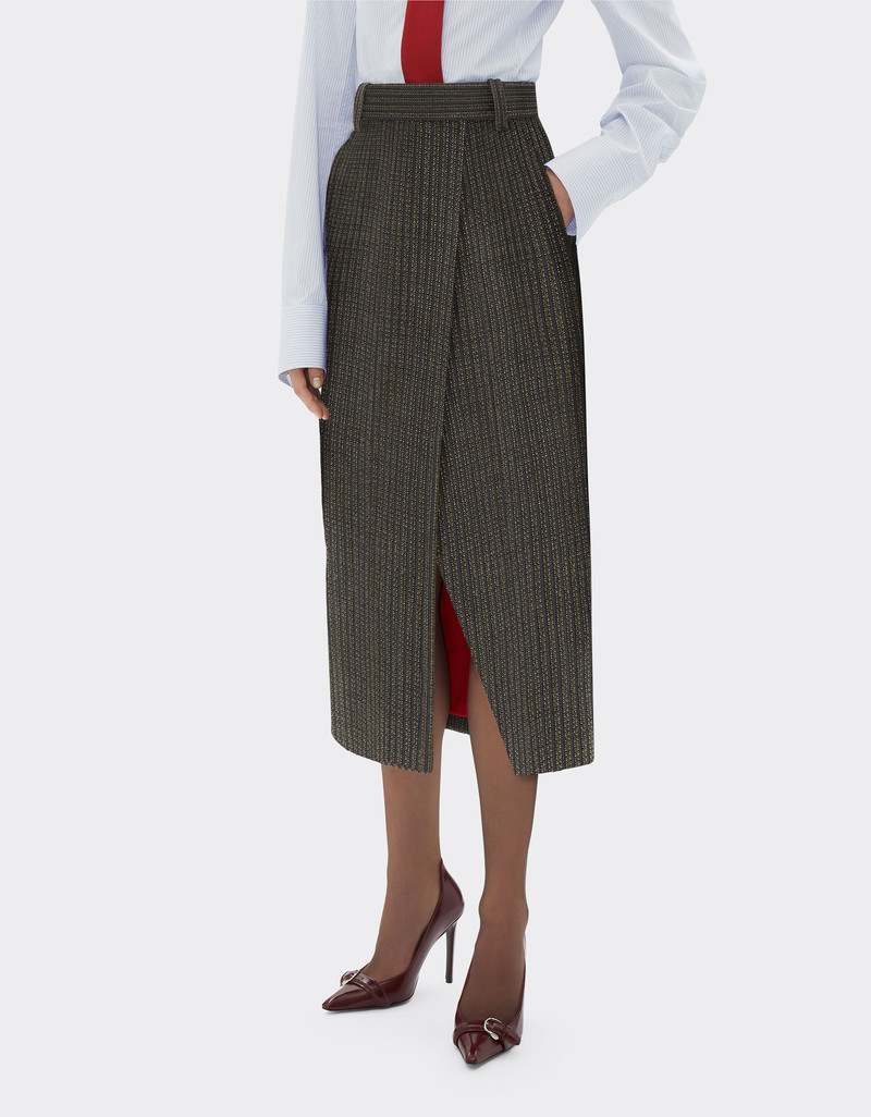 Skirt in pinstripe wool 5