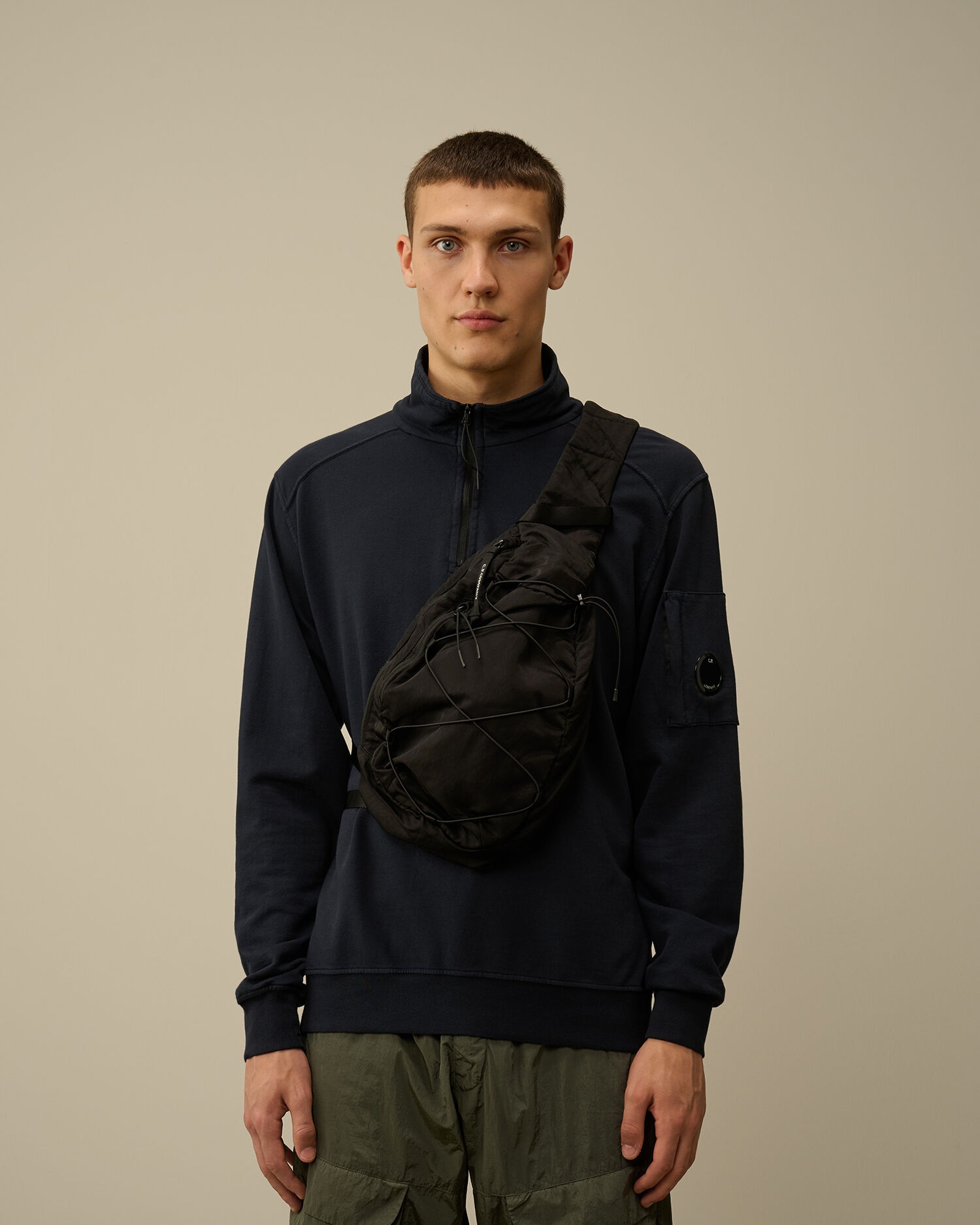 Nylon B Crossbody Rucksack 2