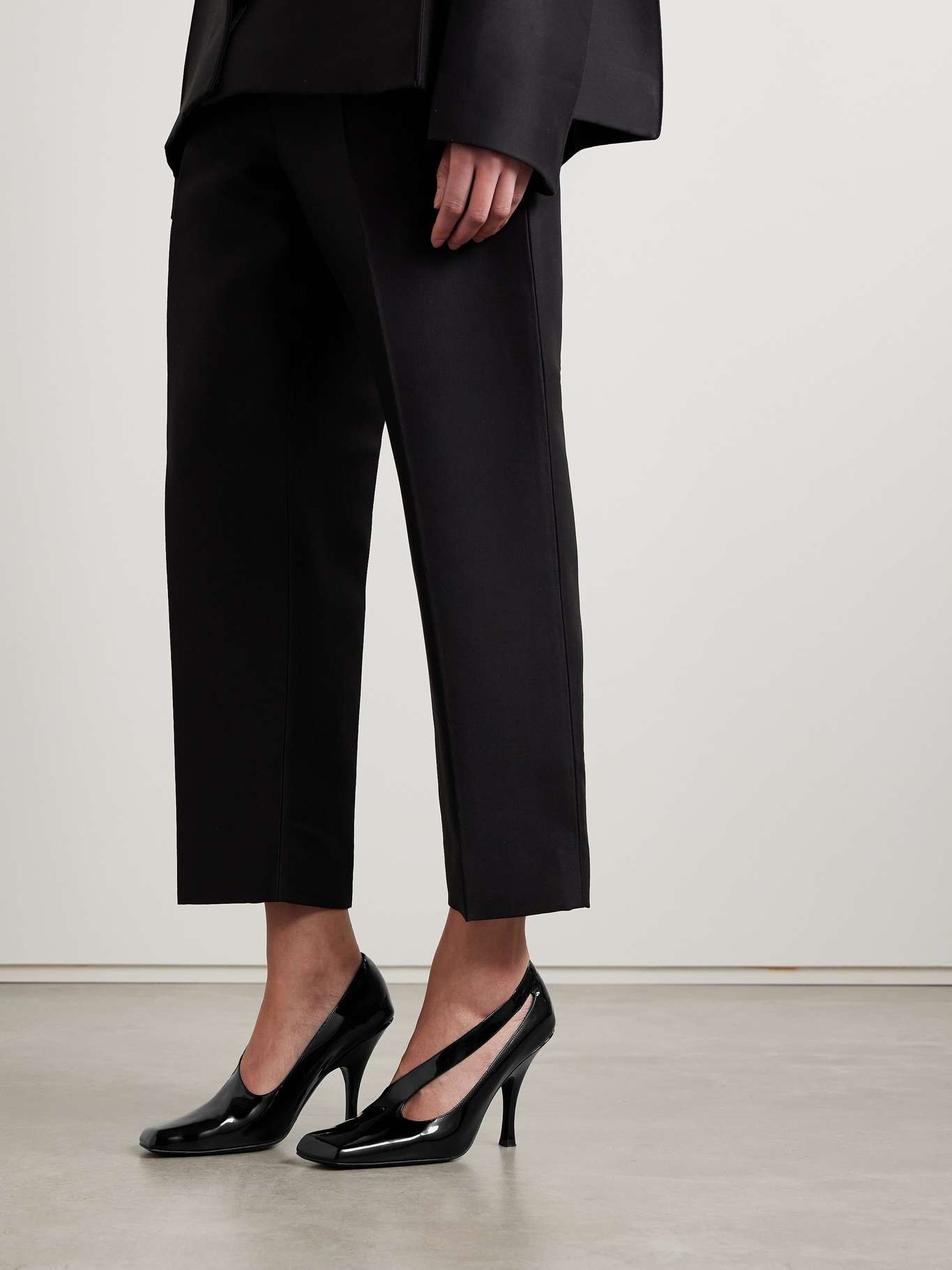 Eva cutout patent-leather pumps Black - 2