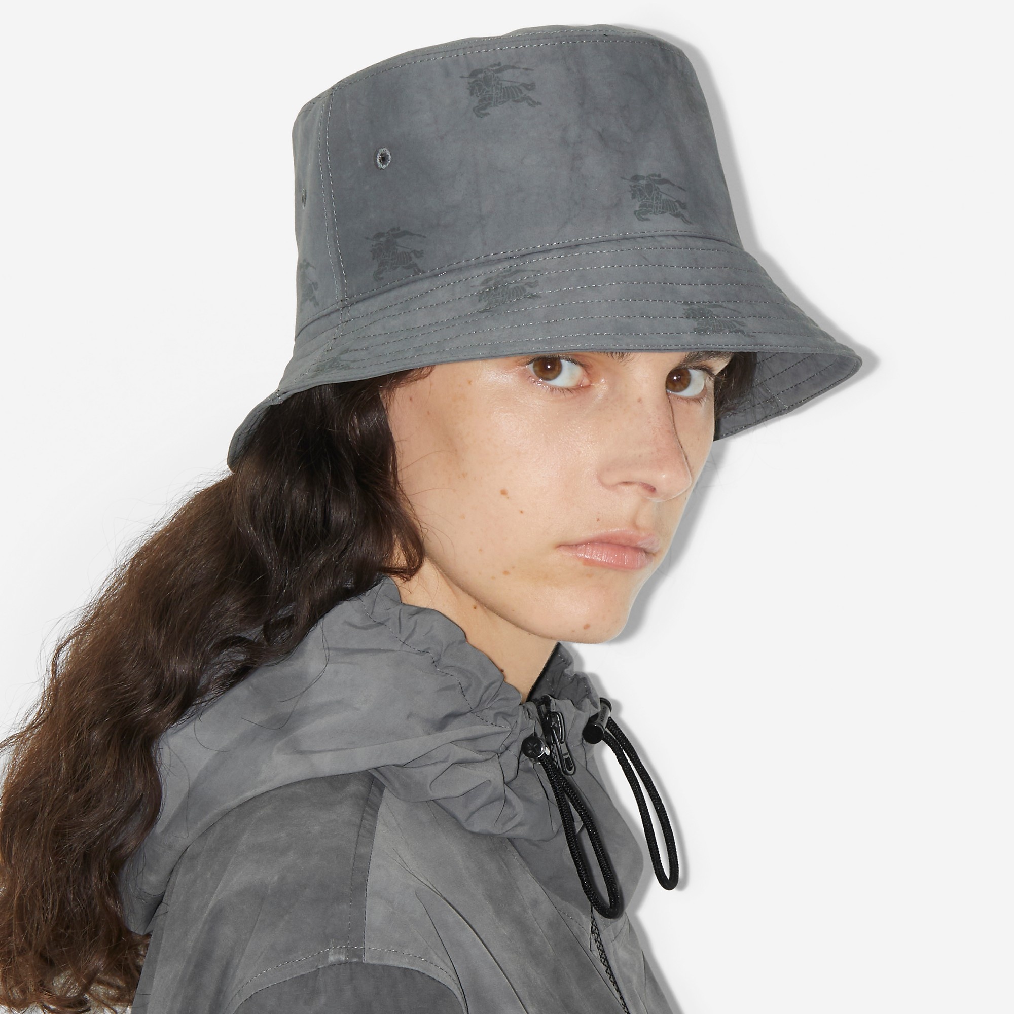 Burberry EKD Technical Cotton Bucket Hat | REVERSIBLE