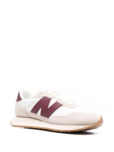 New Balance 237 low-top sneakers outlook