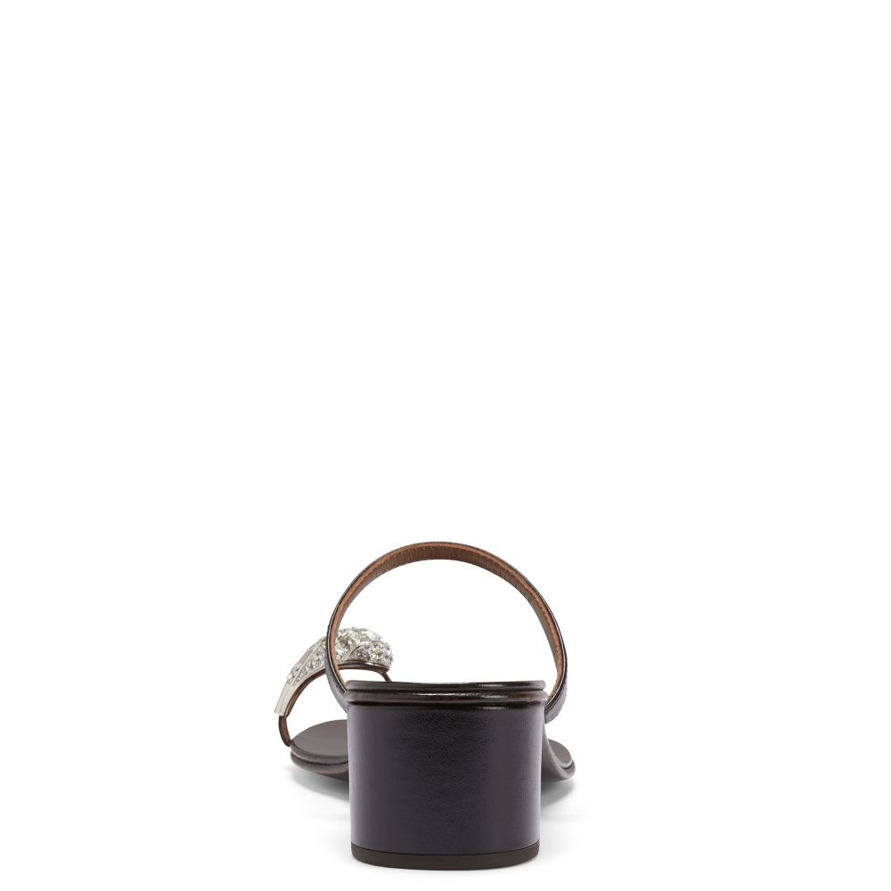 Icon Ring 40 - 4