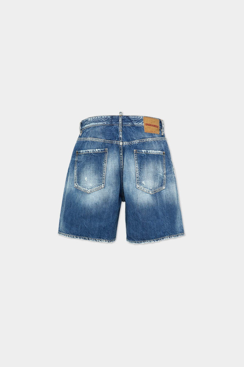 DSQUARED2 MEDIUM EVERYTHING WASH BOXER SHORT JEANS outlook