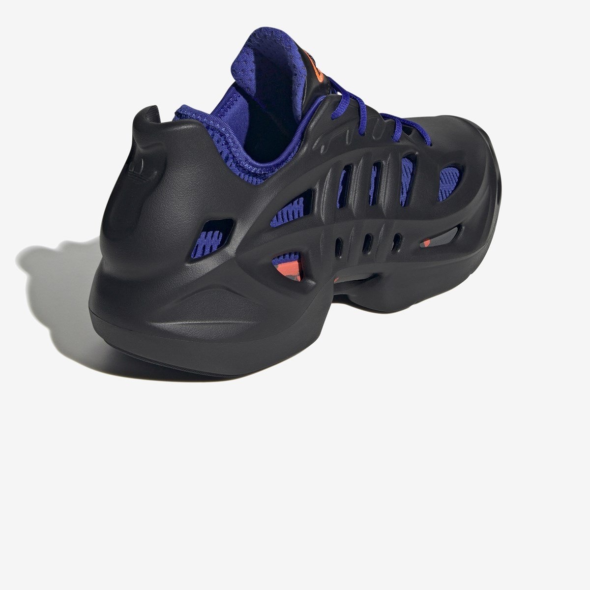 Adifom Climacool - 6