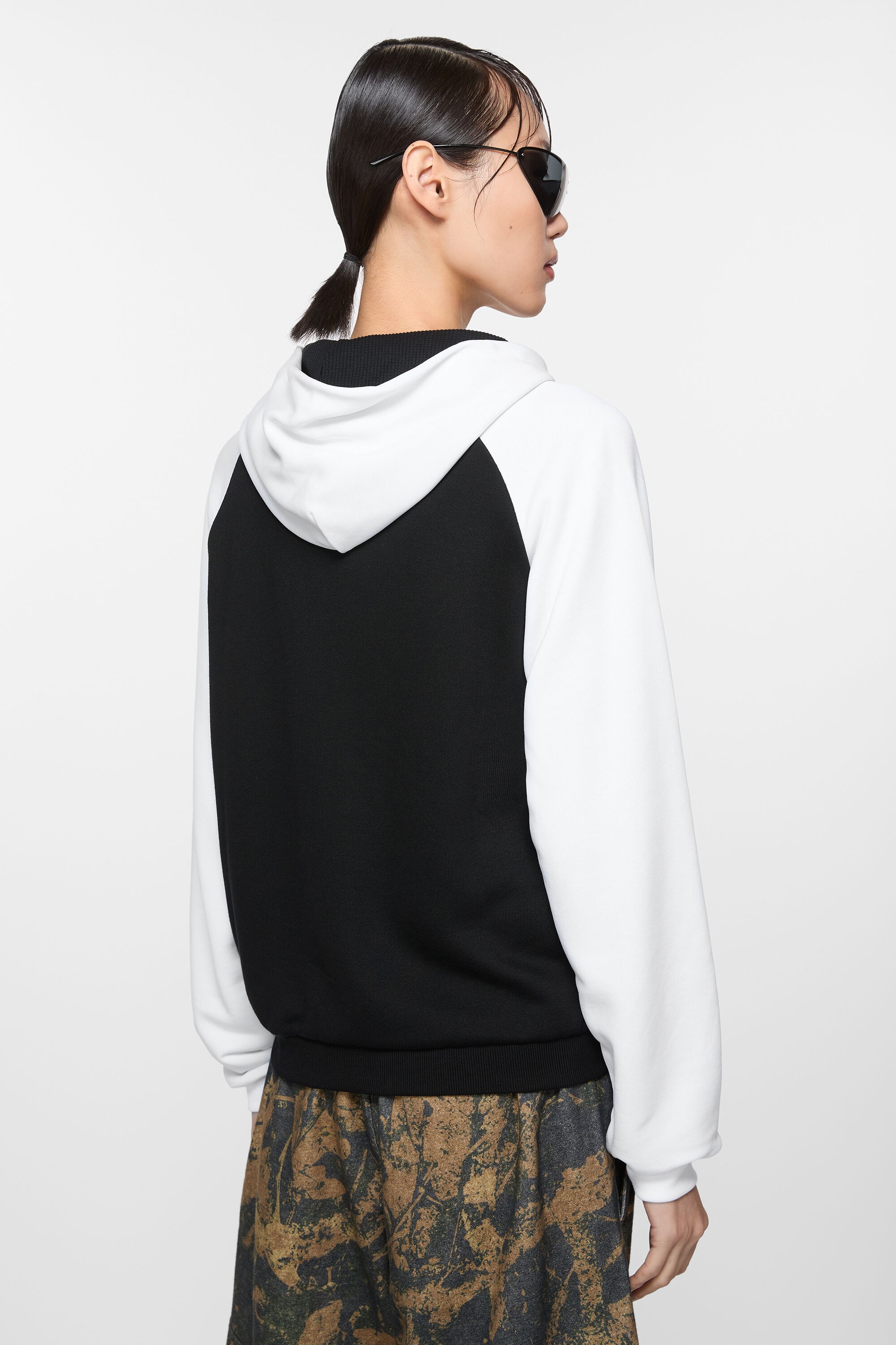 Hooded zipper sweater - Black - 3