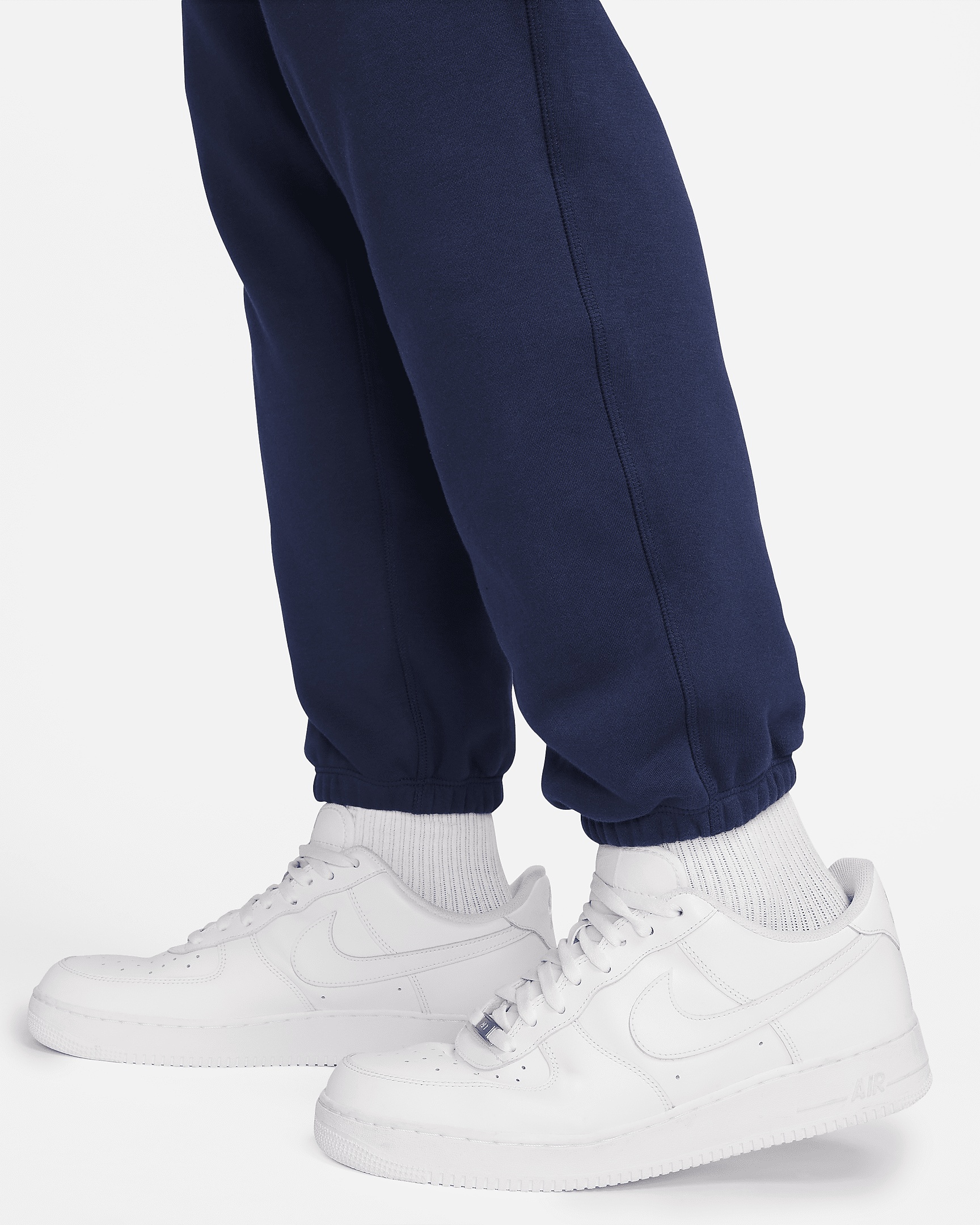 Nike Club Fleece Men's Cuffed Pants - 12