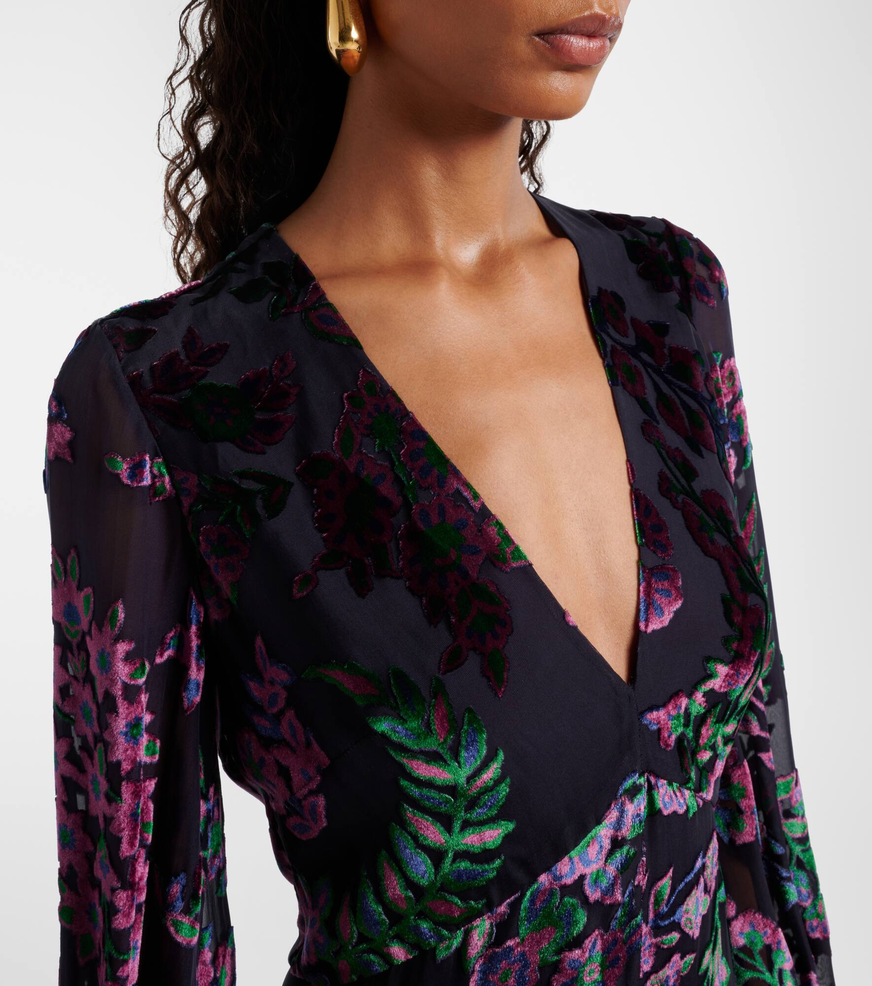 Embroidered sheer gown - 4