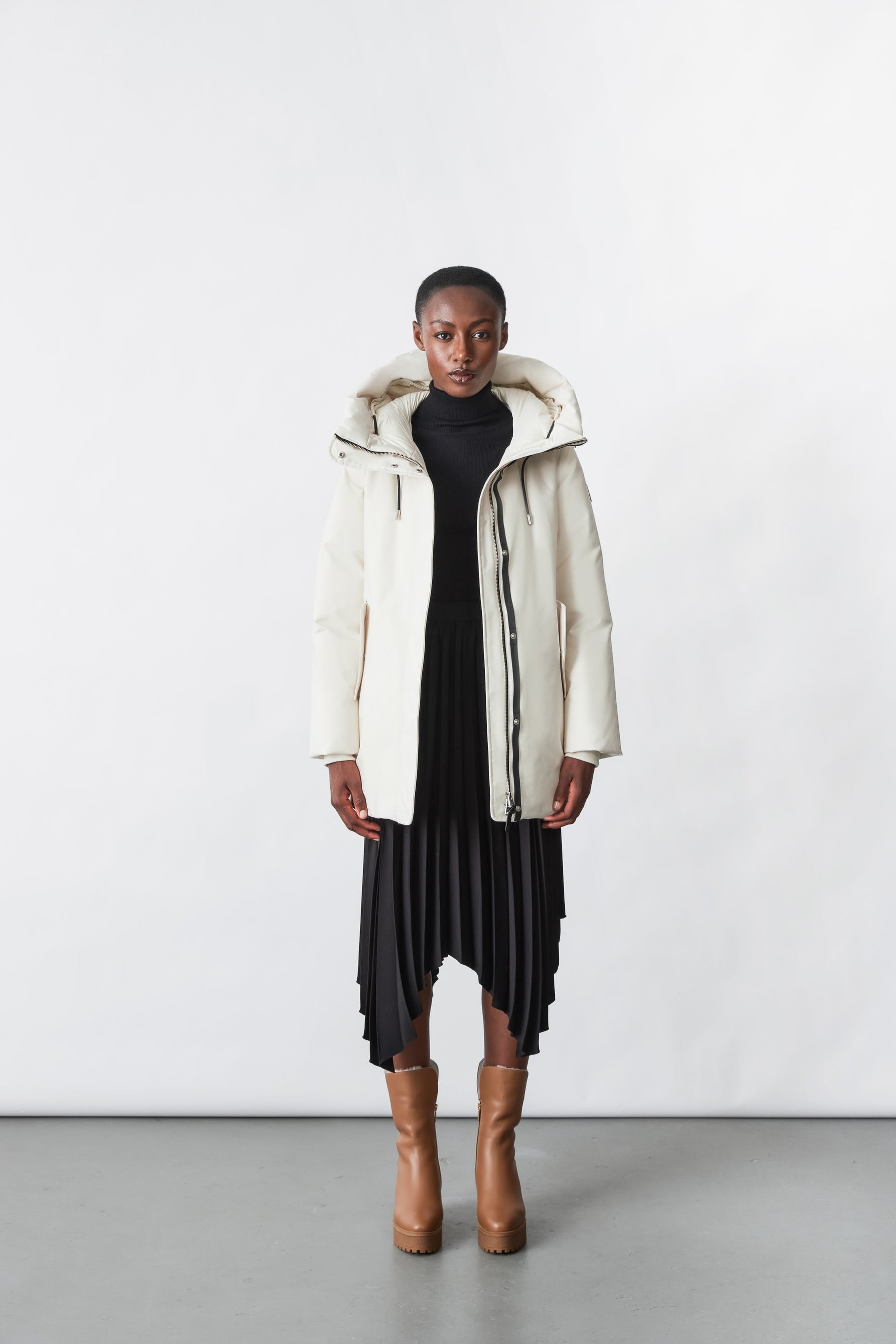 KINSLEE 2-in-1 oversized down parka with bib - 6