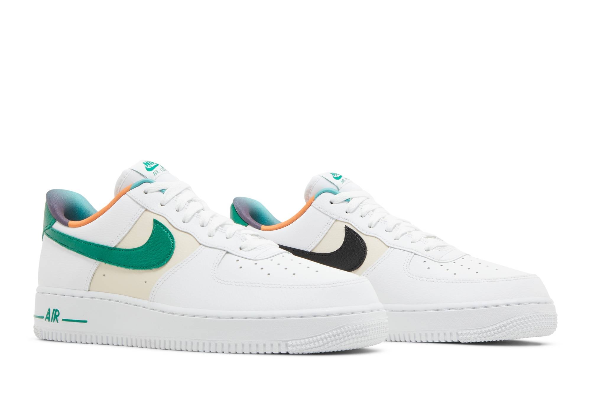 ◆NIKE AIR FORCE 1 '07 LV8 EMB WHITE MALACHITE◆大人気◆ Nike Air Force 1 Low '07 LV8 EMB 'White Malachite' | goat