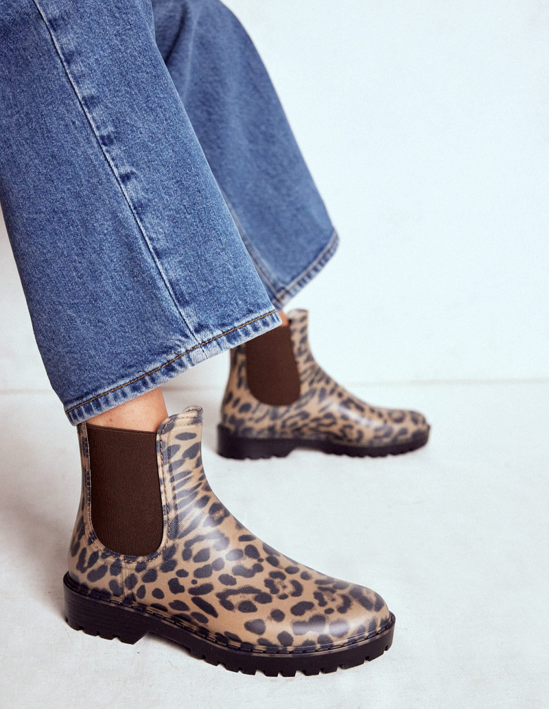 BODEN Chelsea Wellie Boot-Leopard outlook
