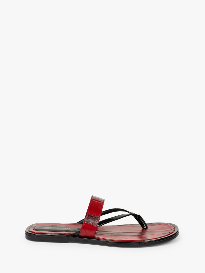LEATHER SANDALS 1