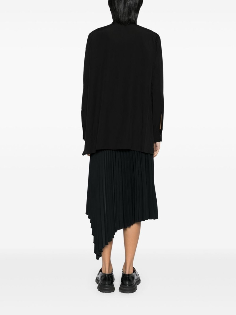 layered-design shirt 4