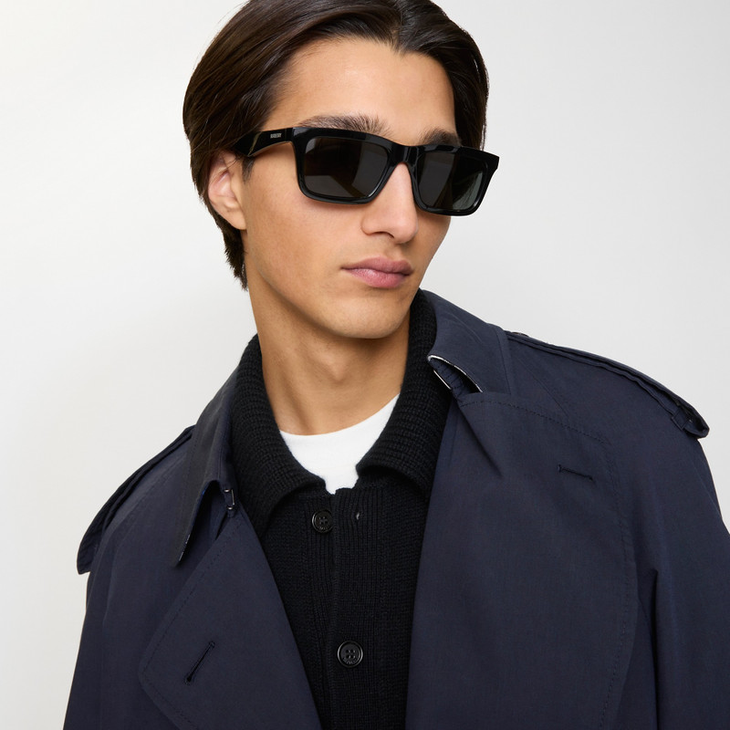 Burberry Logo Rectangular Sunglasses​ outlook