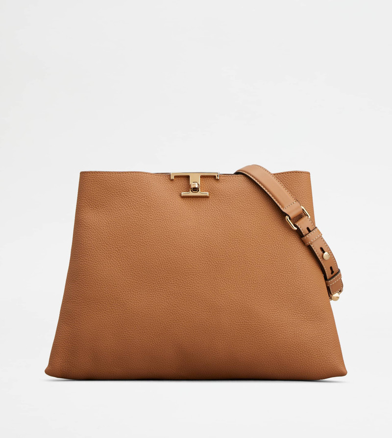 T TIMELESS SHOULDER BAG IN LEATHER MEDIUM - BROWN 1