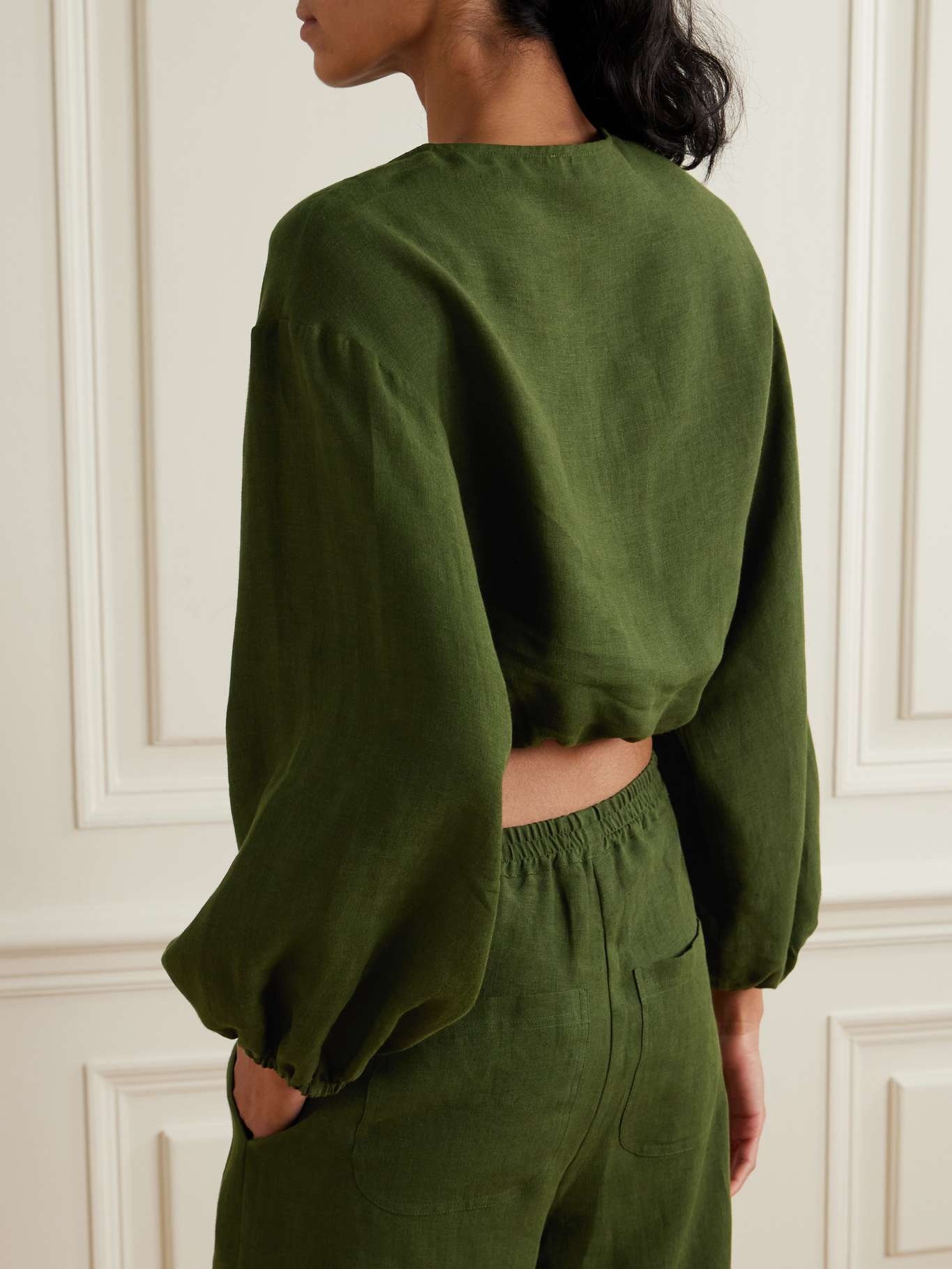 L'Intemporel Auguste gathered linen top - 3