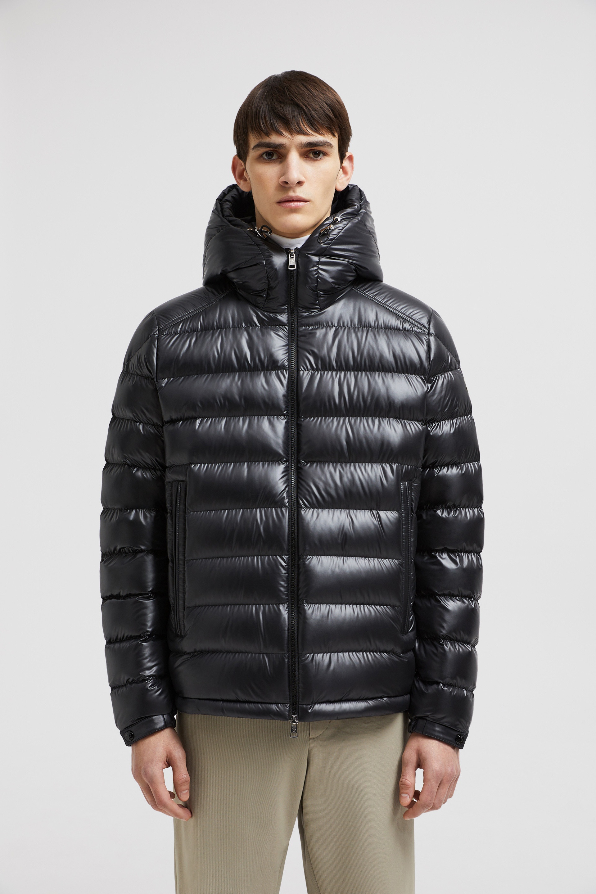 ジャケット MONCLER Bernins short down jacket Moncler Besines Short Down Jacket | REVERSIBLE