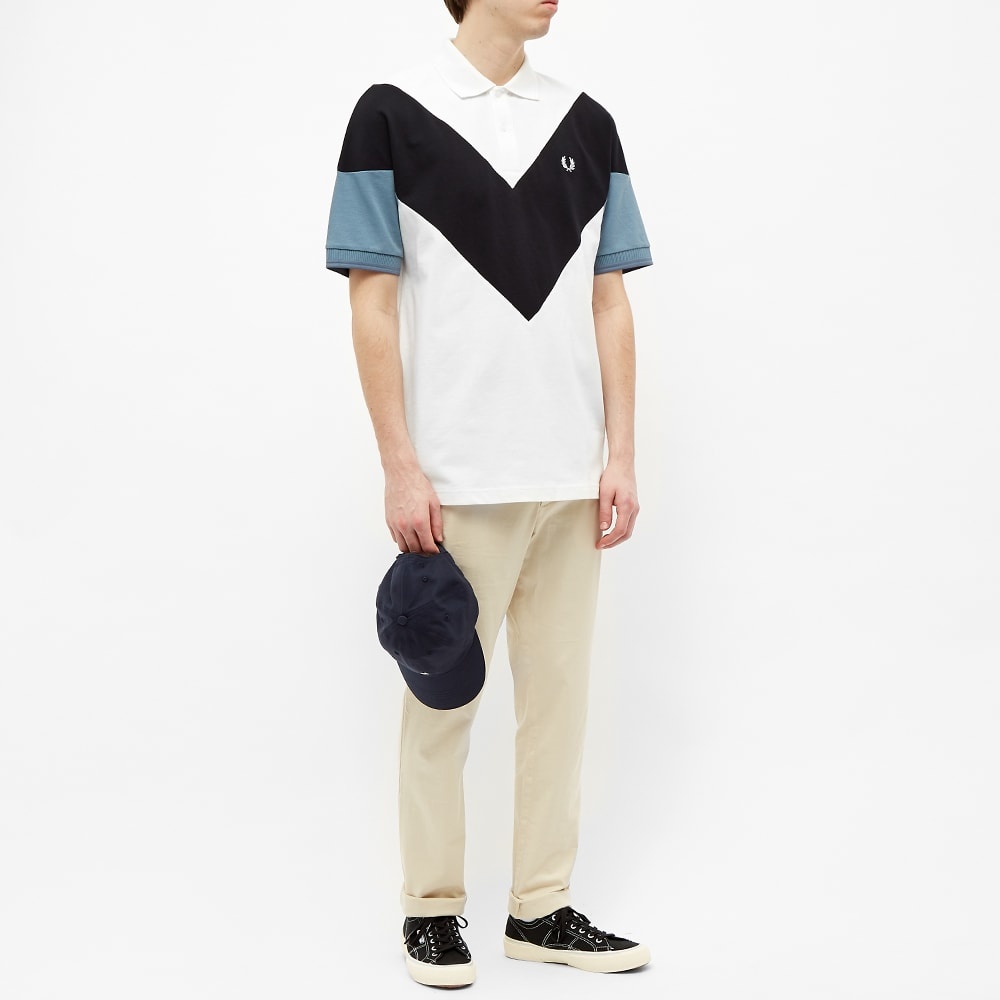 Fred Perry Authentic Chevron Polo - 6