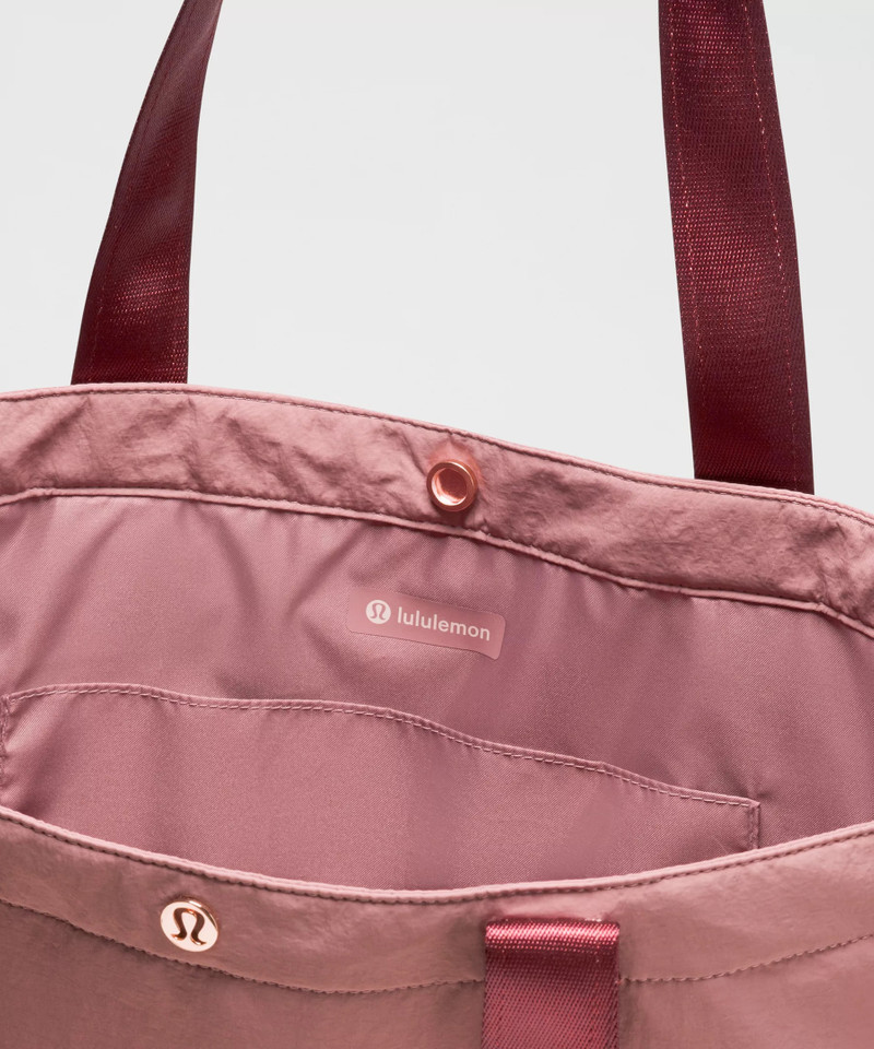 Daily Multi-Pocket Tote Bag 20L 4