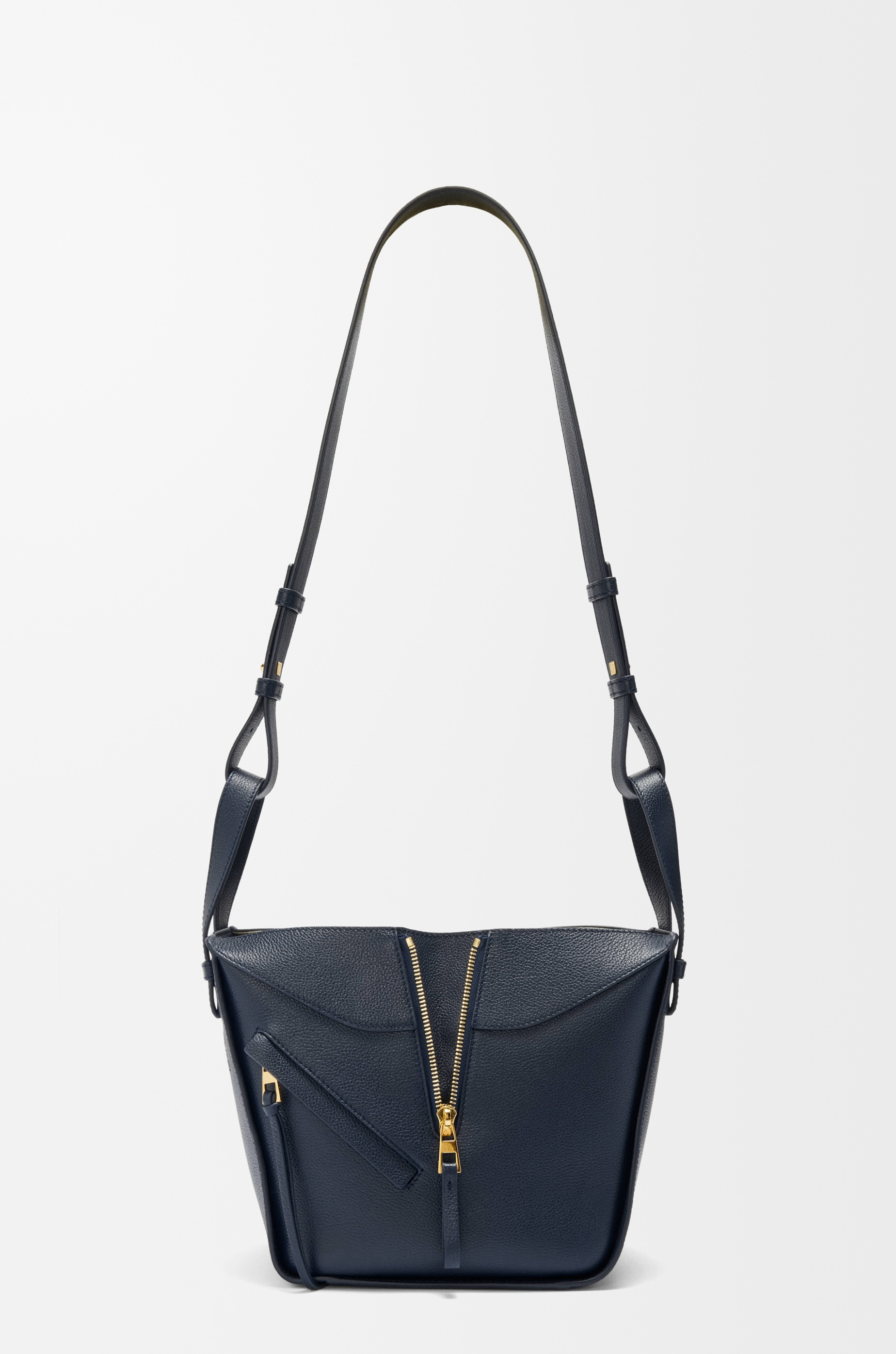 Compact Hammock bag in soft grained calfskin - 7