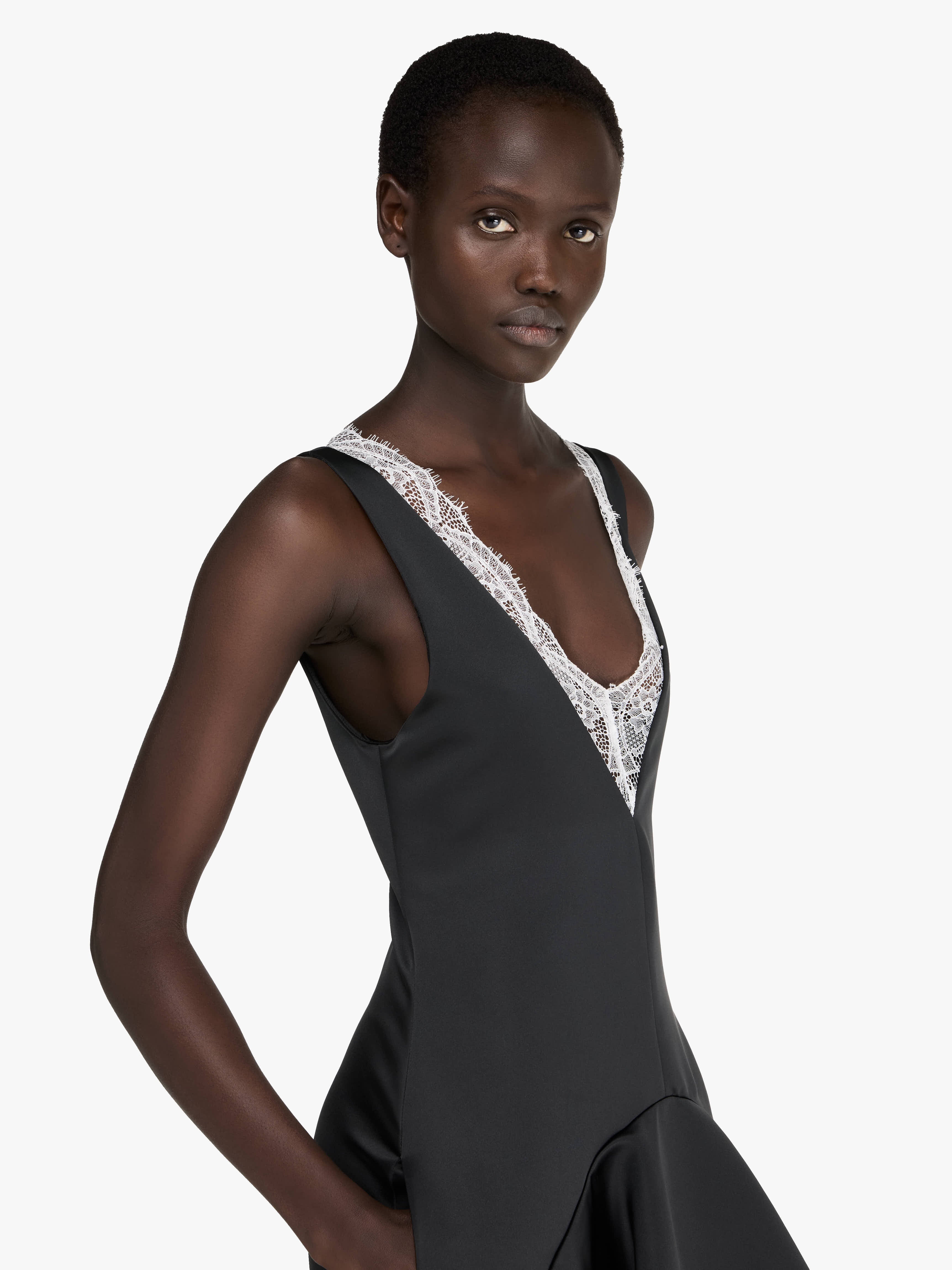 DRAPED HEMLINE V-NECK DRESS - 5