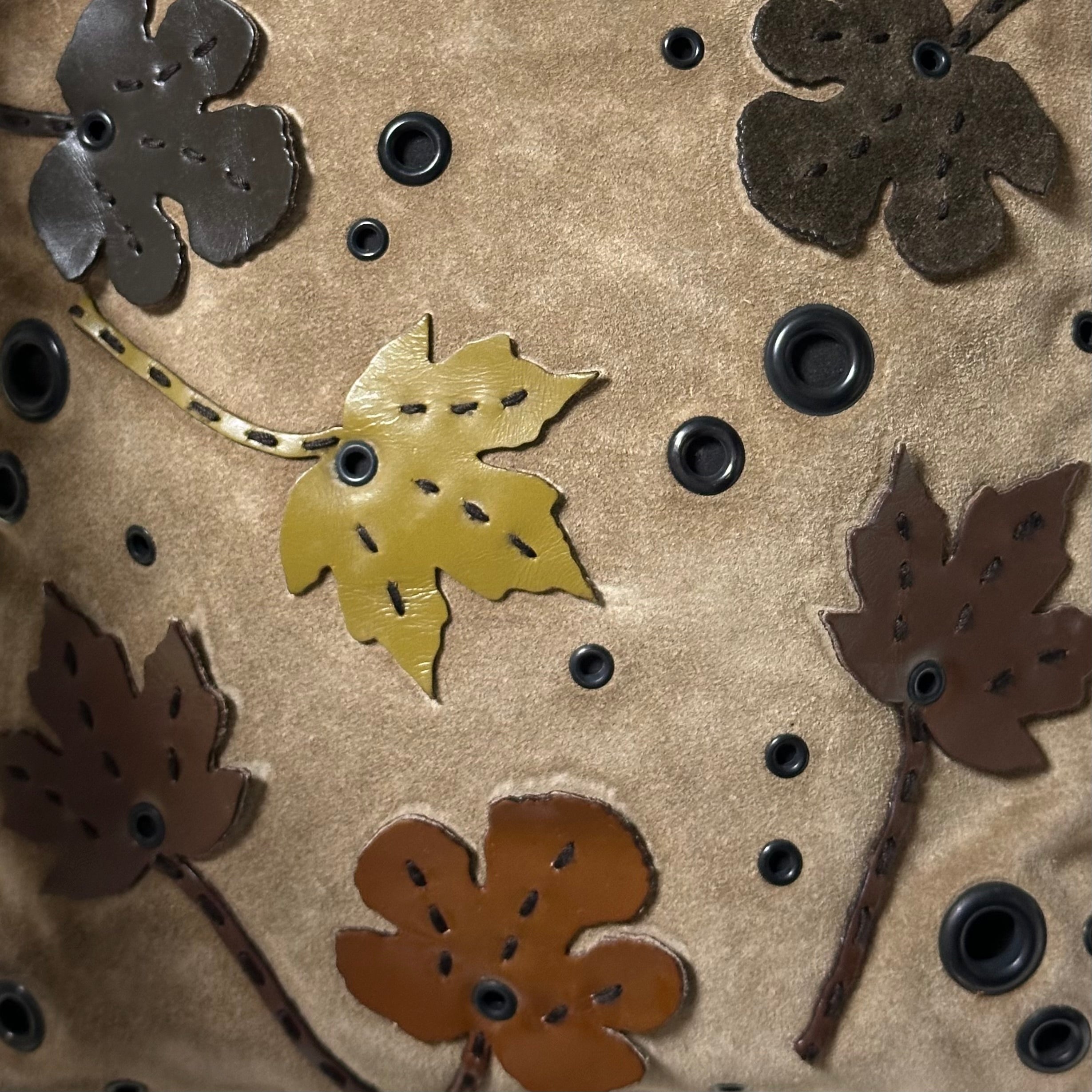 PRADA Fall Winter 1999 Appliqué Leaves Suede and Mesh Hand Bag - 5