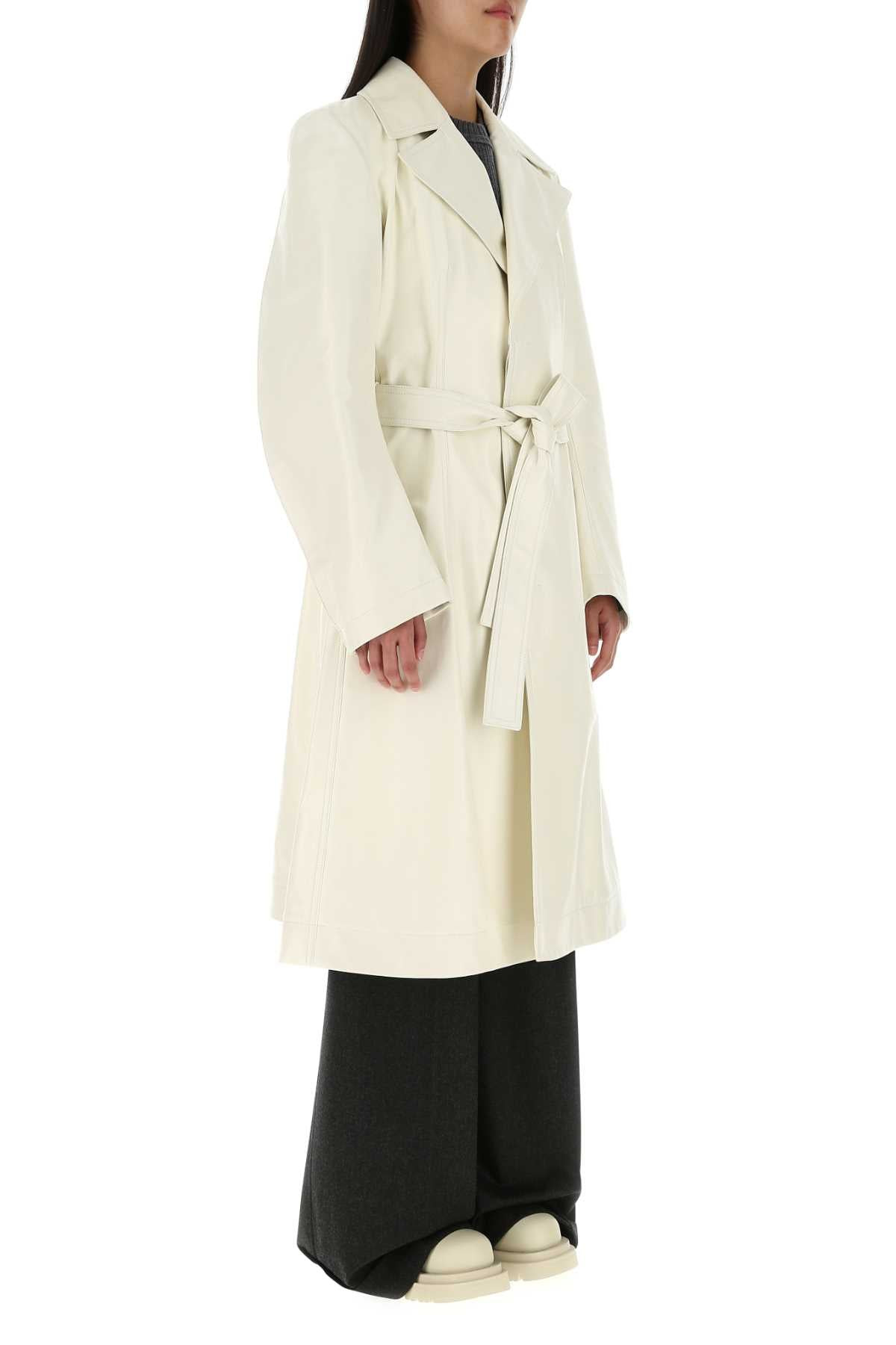 Bottega Veneta Women Ivory Leather Coat - 3