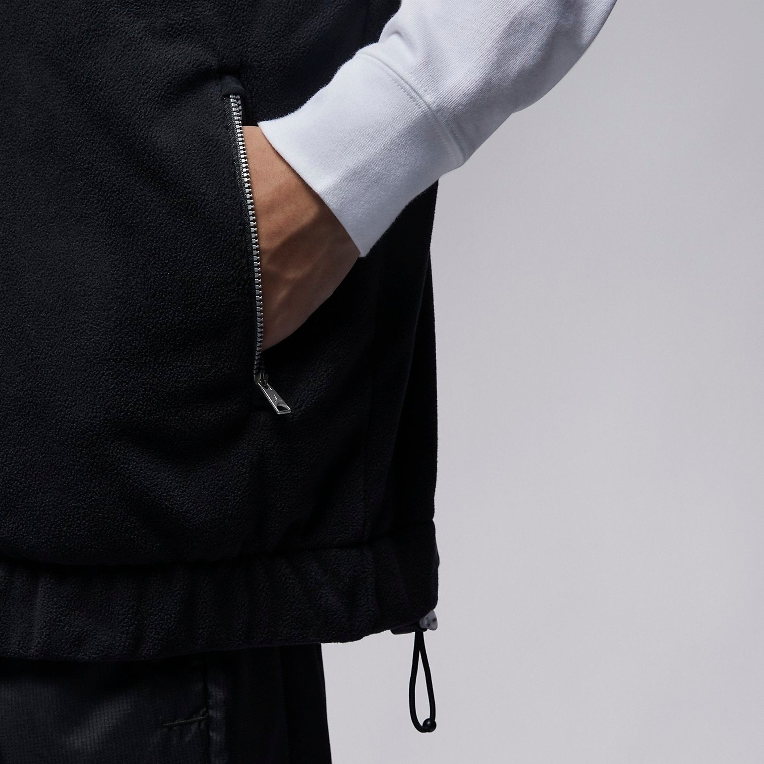 Air Jordan Essentials Winter Vest 'Black' FD8629-010 - 3