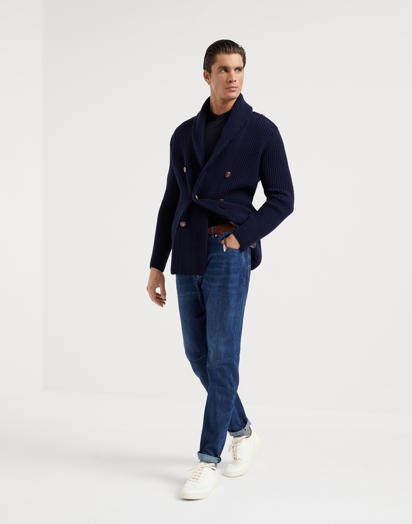 Lightweight denim leisure fit five-pocket trousers - 4