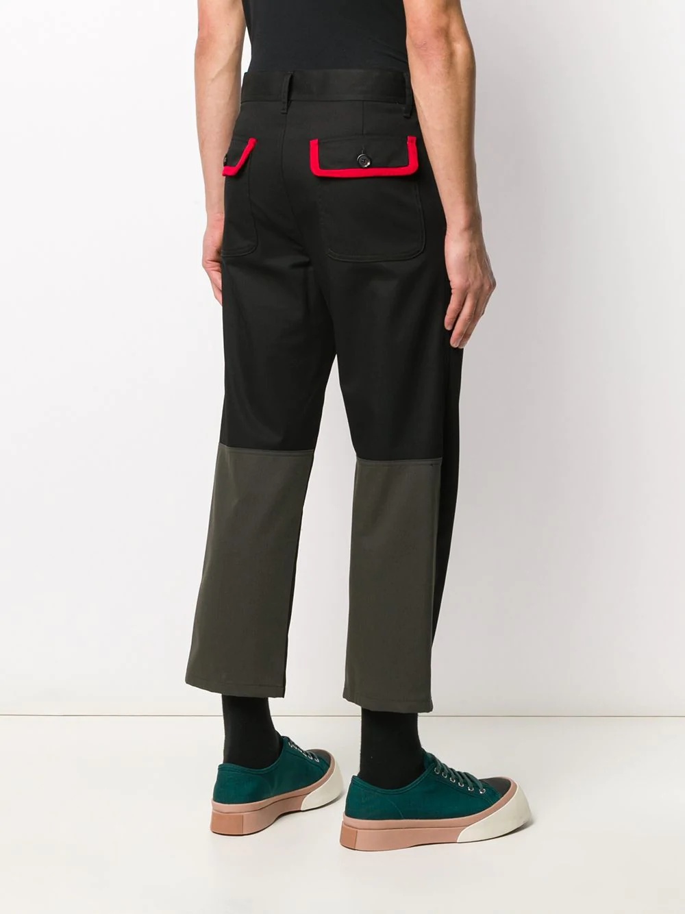 contrast panelled cropped trousers - 4