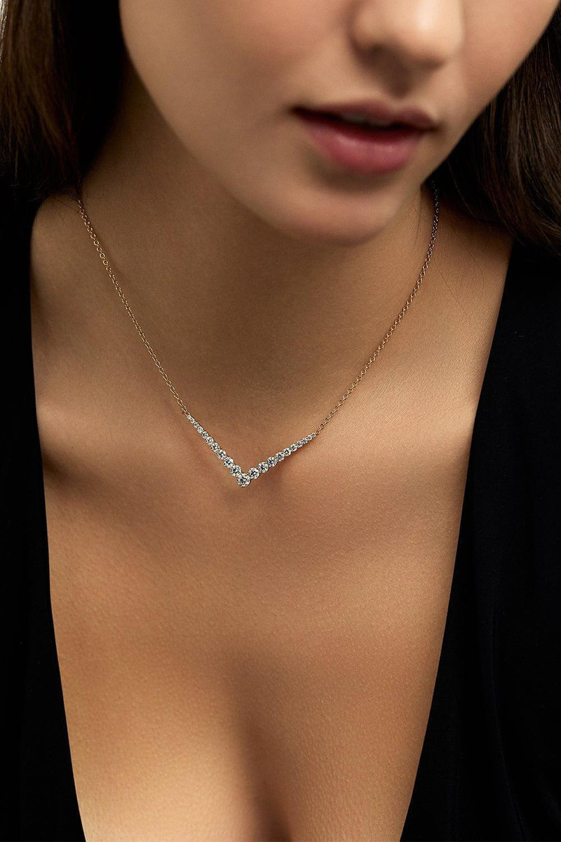 MELISSA KAYE Aria V Necklace outlook