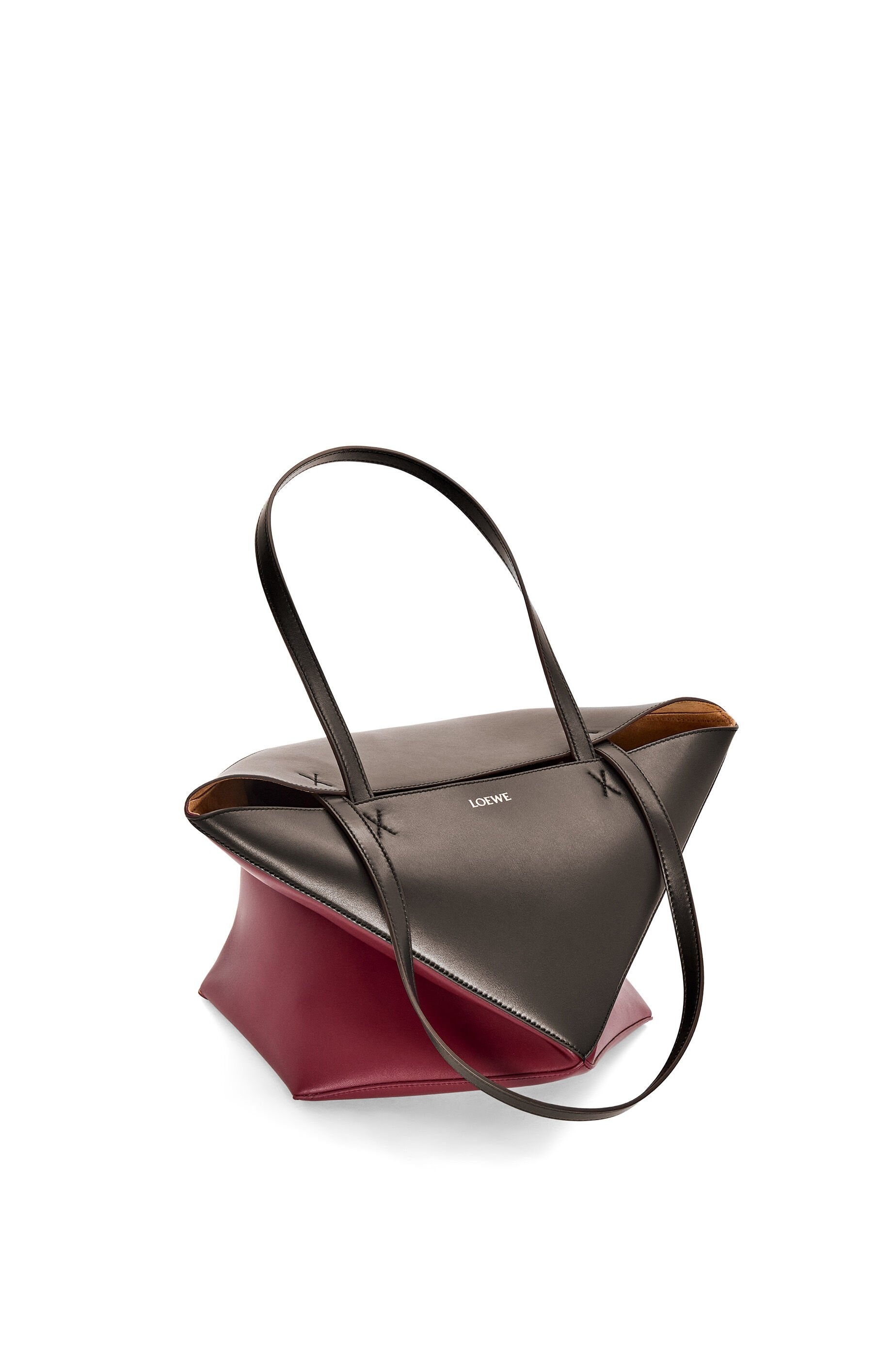 Puzzle Fold Tote in shiny calfskin - 5