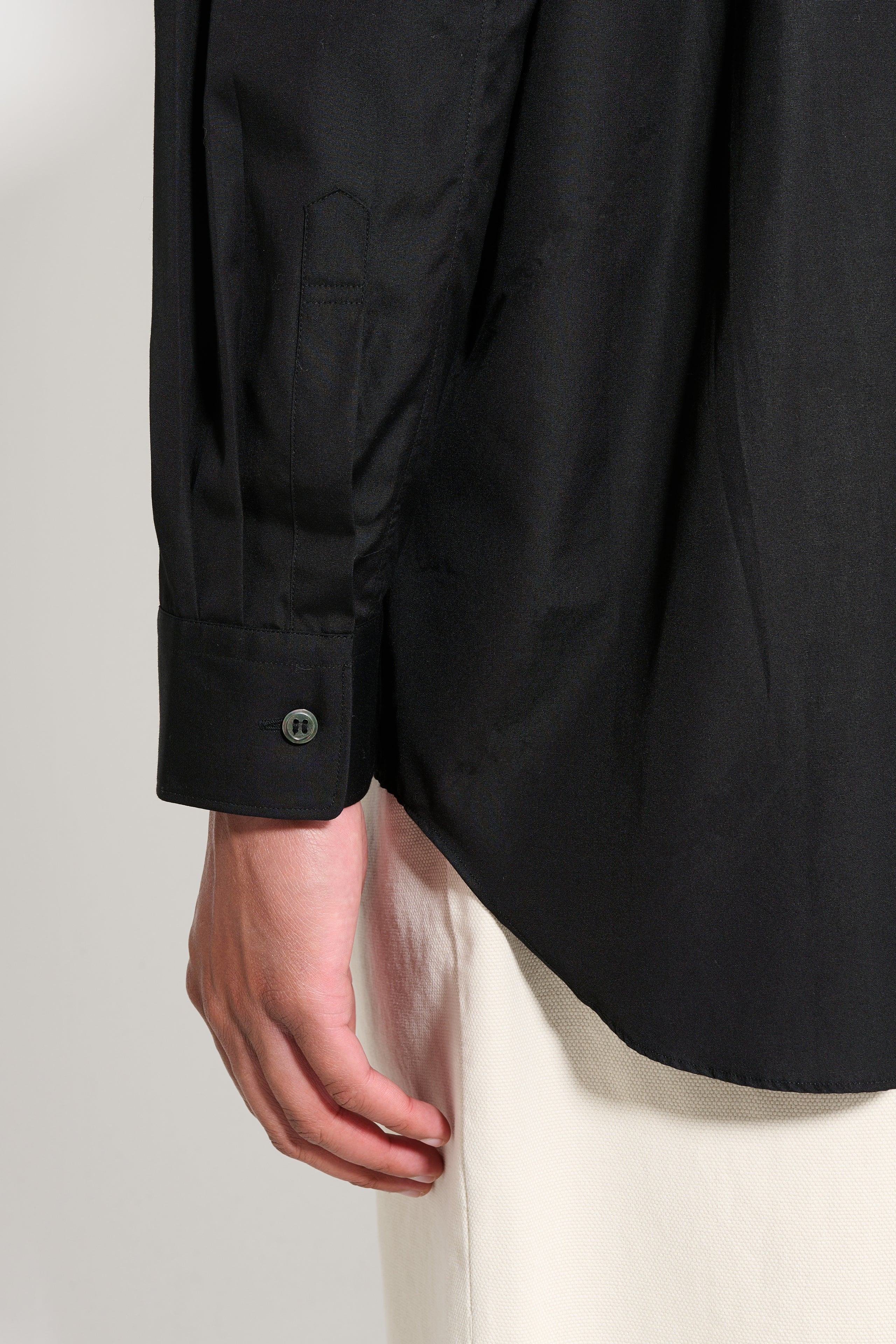 COMME DES GARÇONS PLAY SMALL HEART SHIRT BLACK - 4