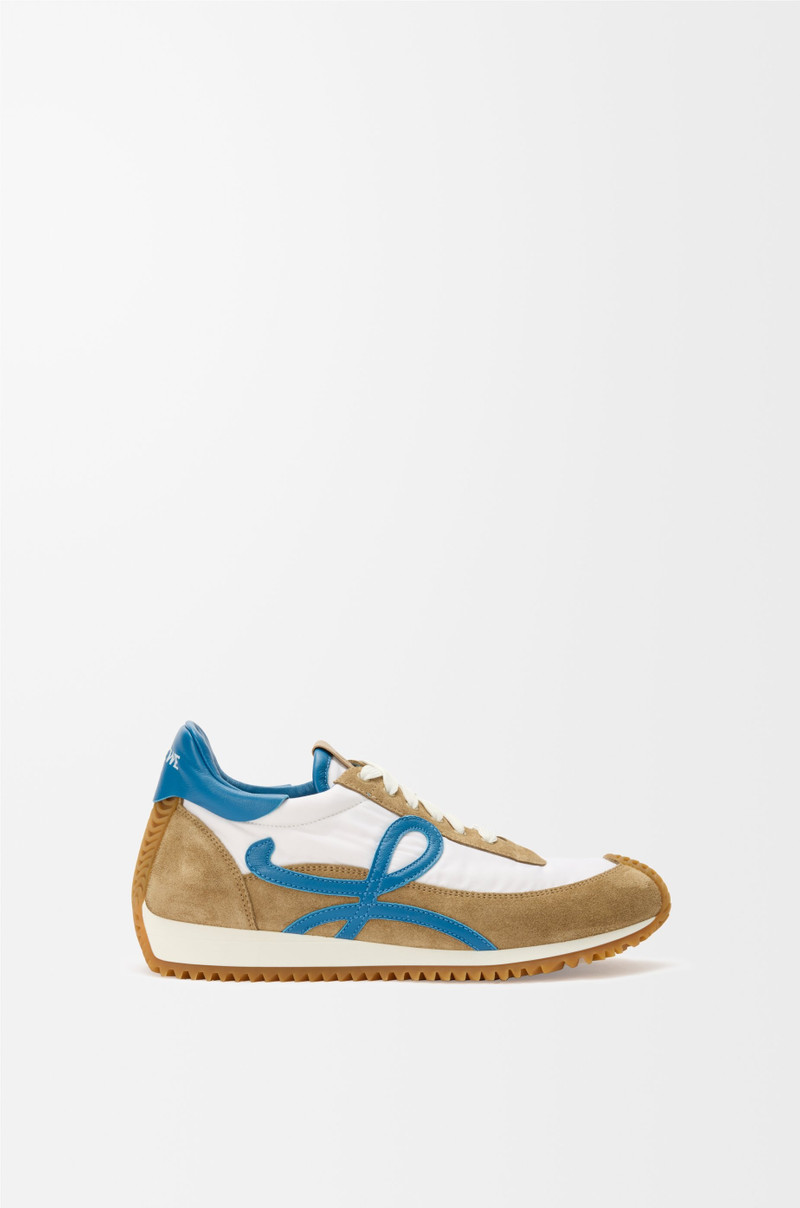 Flow Runner 2.0 in nylon and suede 1