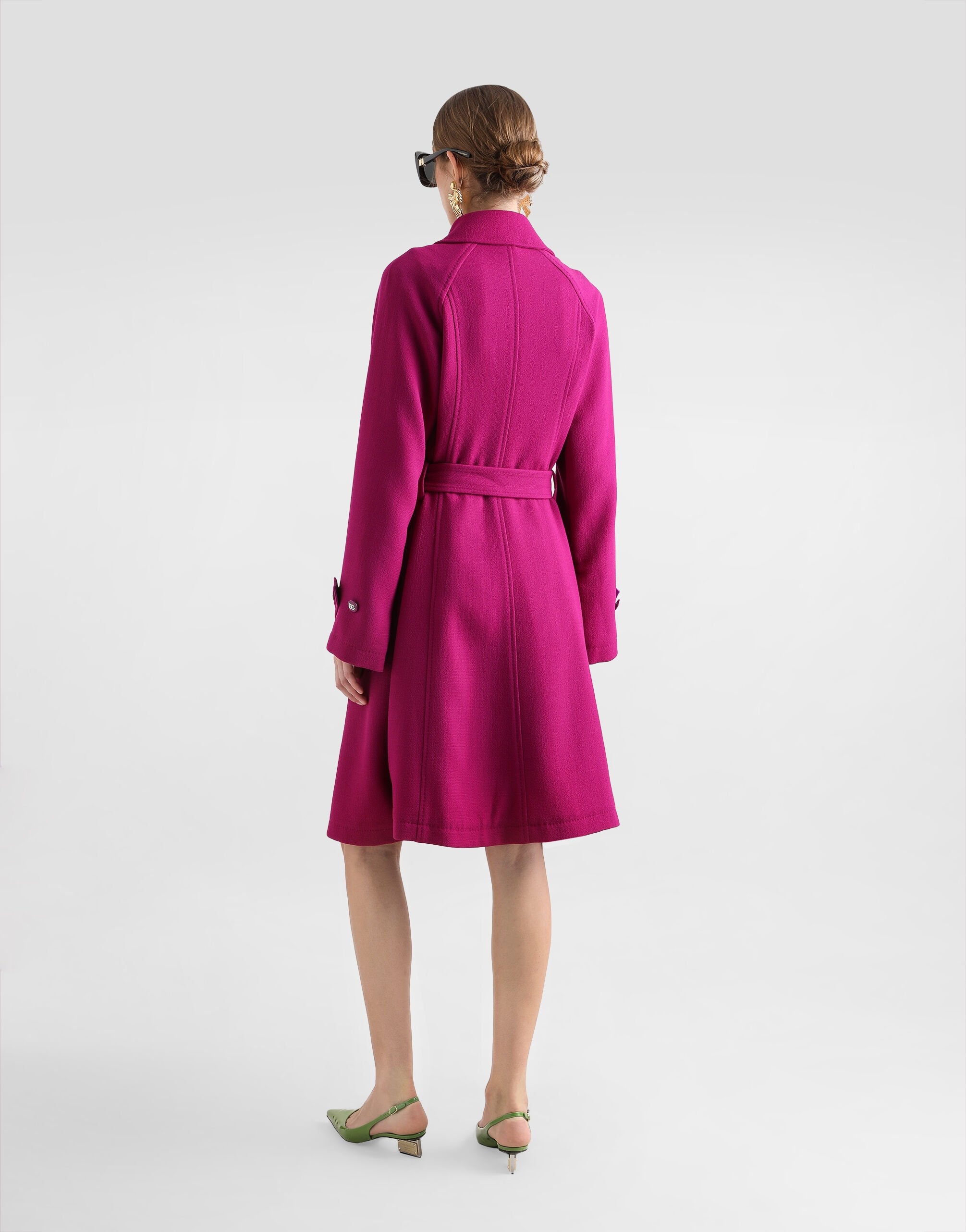 Single-breasted wool crepe coat with belt - 3