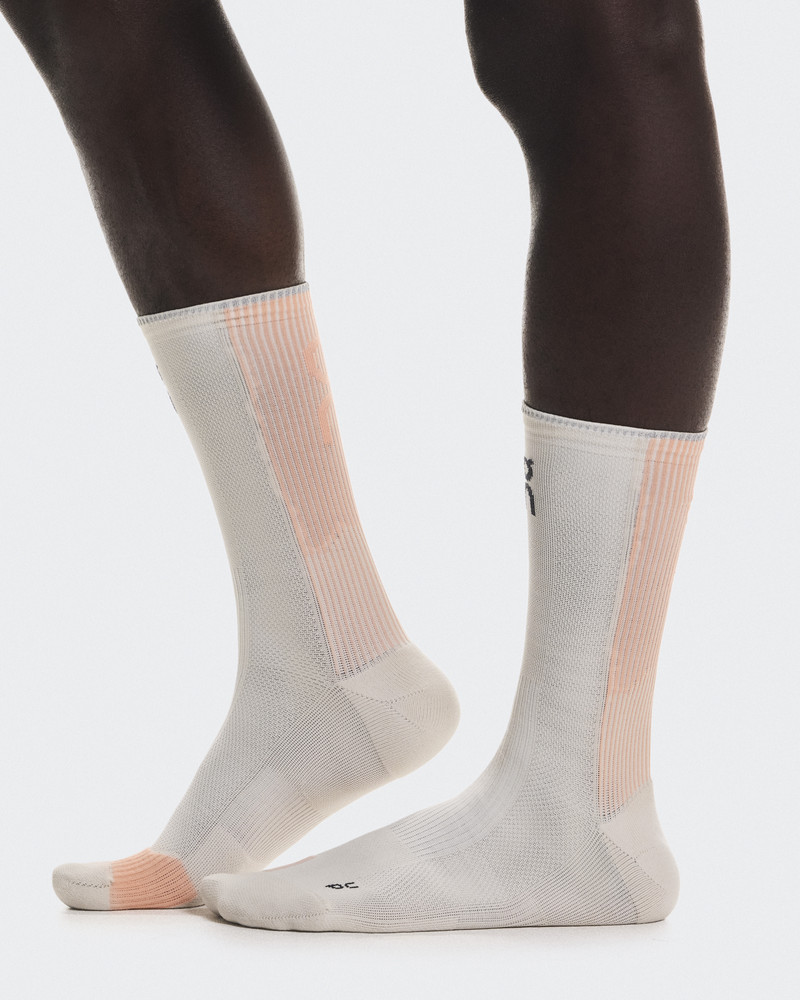 On Performance Run Sock High outlook