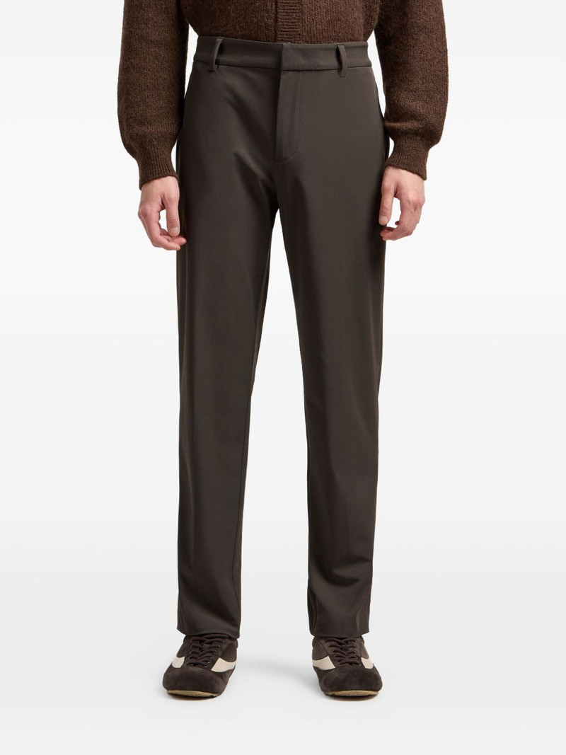 belt-loops trousers 1