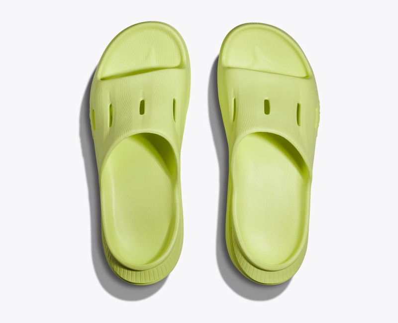 HOKA All Gender Ora Recovery Slide 3 outlook