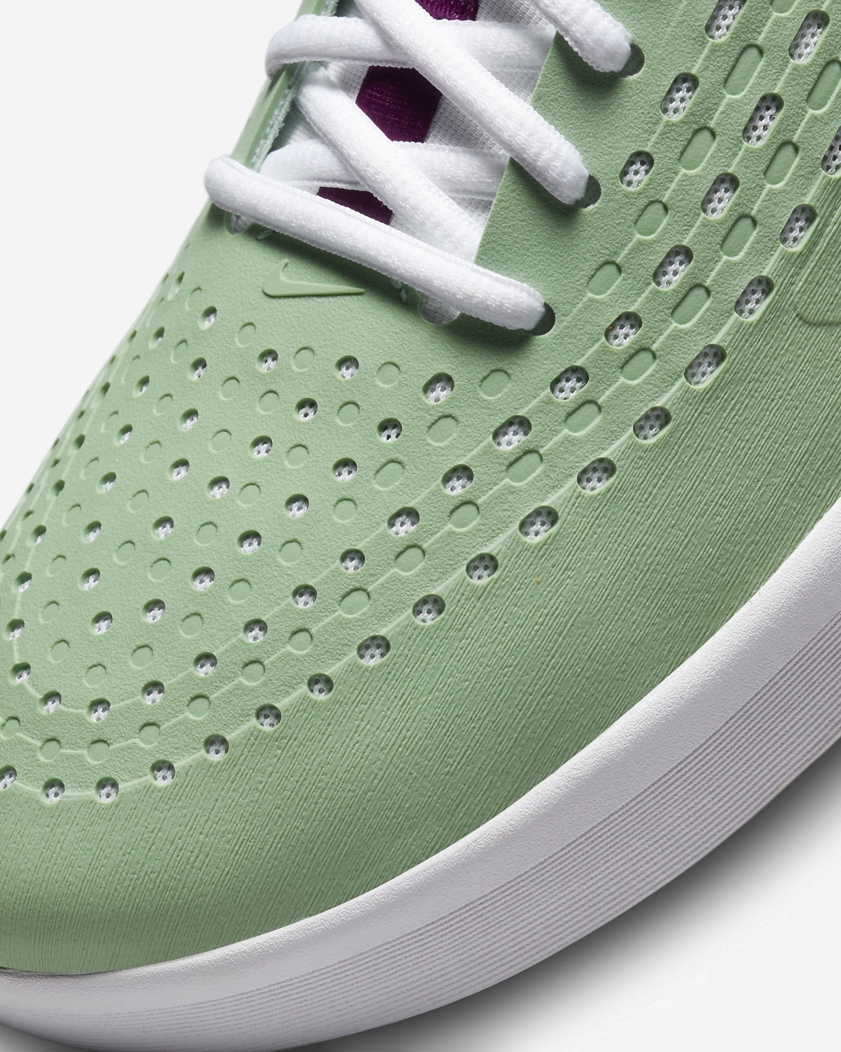 Men's Nike SB Nyjah 3 Skate Shoes - 7