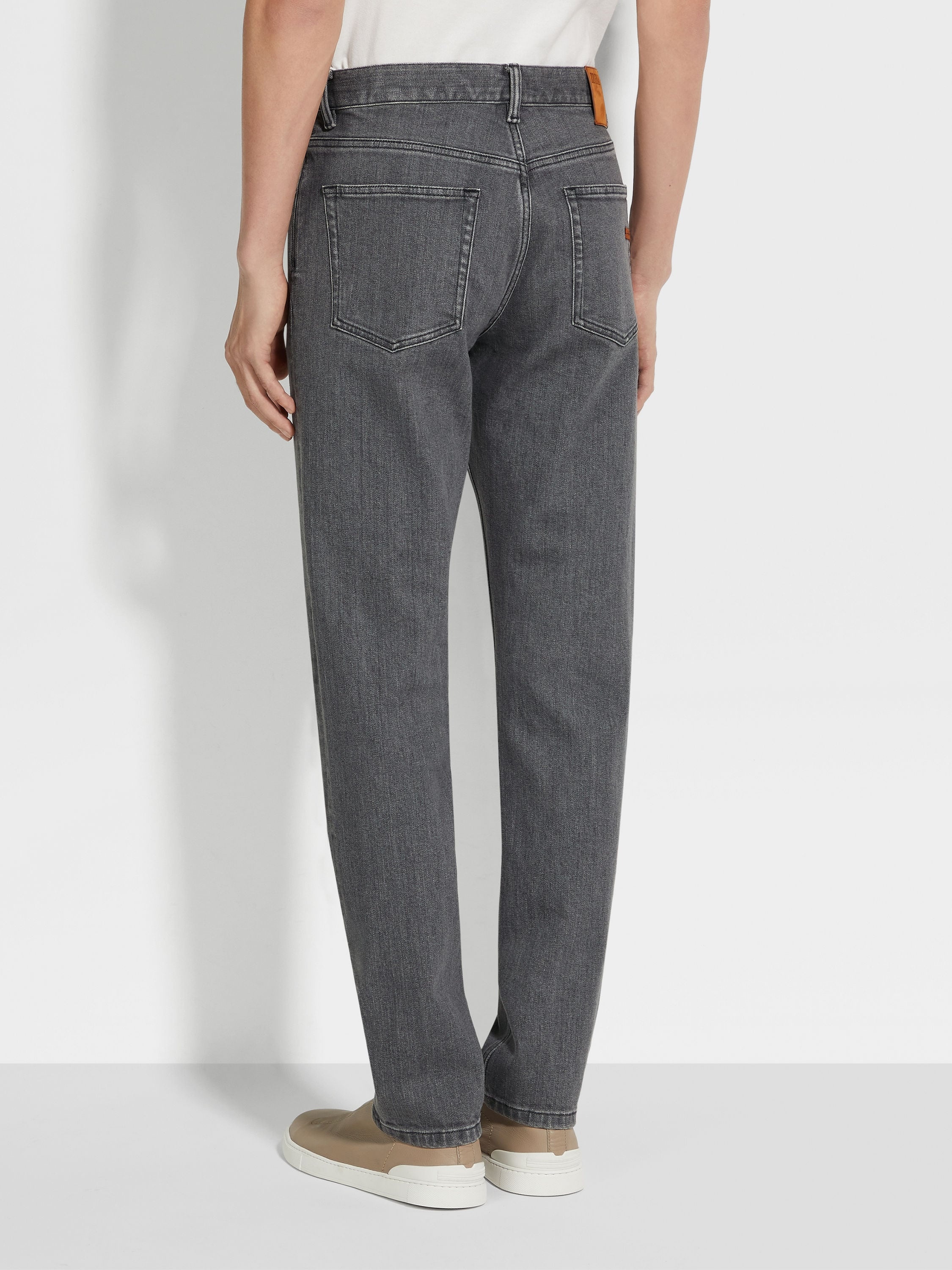 GREY STONE-WASHED STRETCH COTTON ROCCIA JEANS - 5