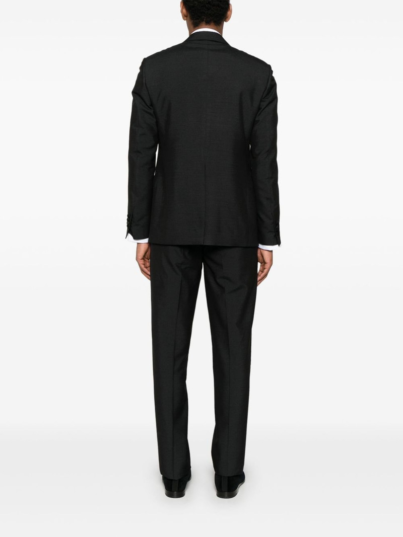 satin-lapels suit 3
